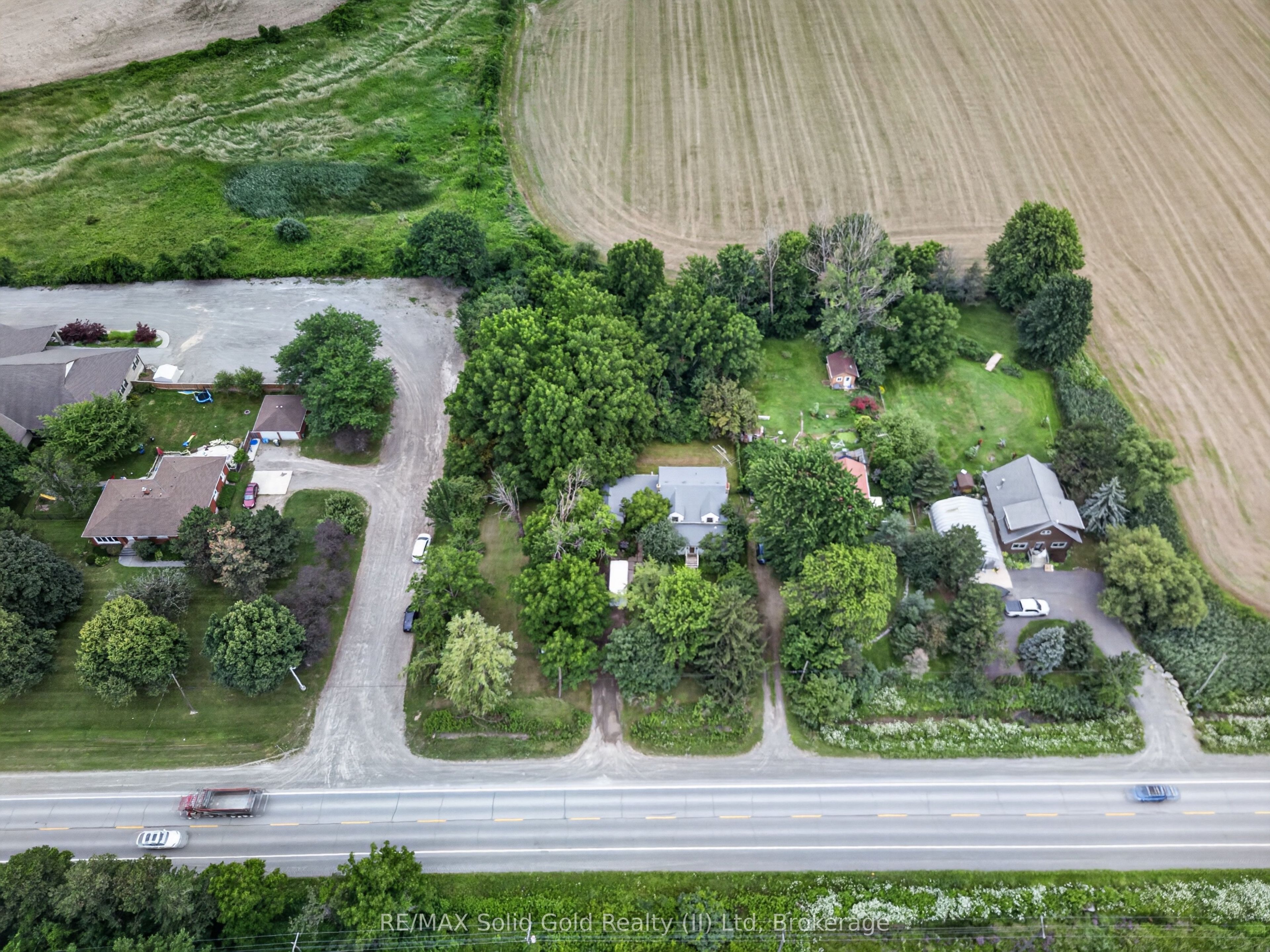 430 5 Highway W, Hamilton, ON L9H 5E2 photo 2