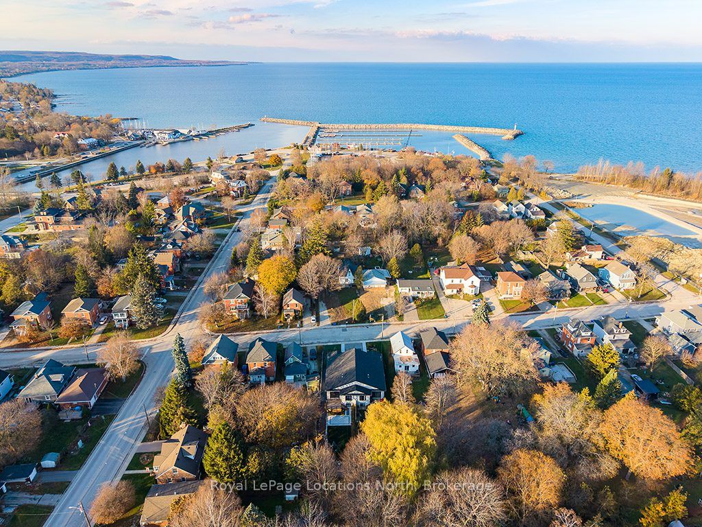 145 Boucher Street E, Meaford, ON N4L 1B7 photo 2