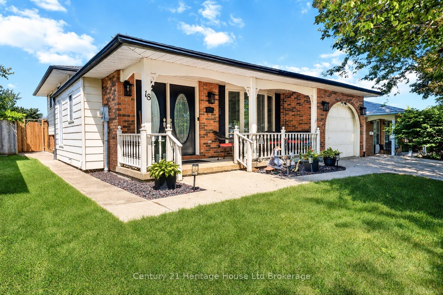 18 Locust Crescent, London South, ON N6E 2K2 photo 3