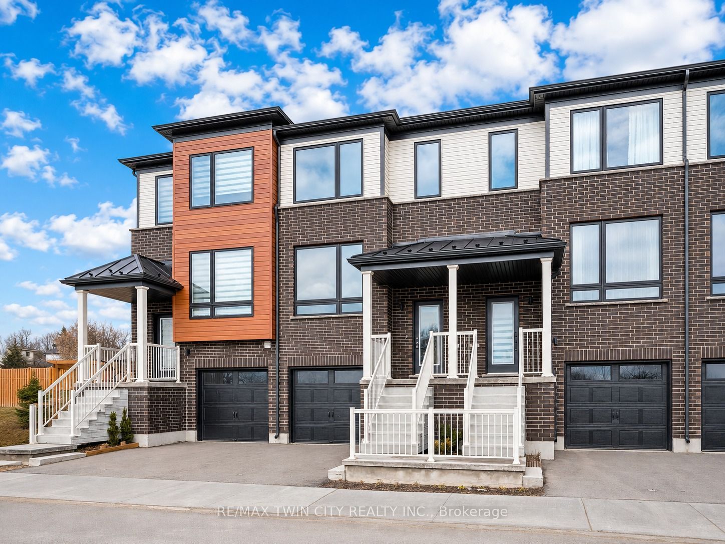 27 SORA Lane, Guelph, ON N1E 0T4 photo 2