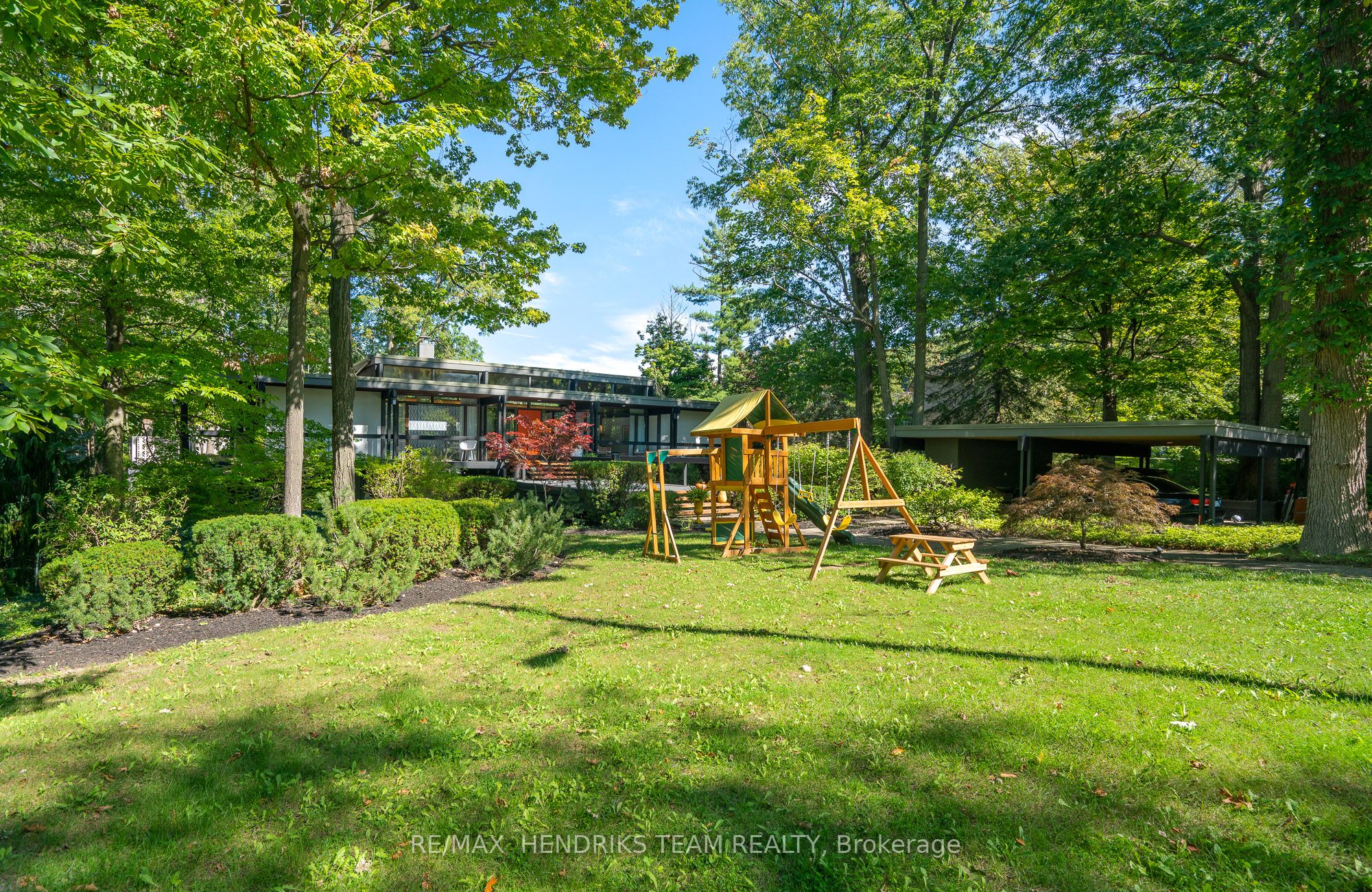 15 WOOD DALE Drive, St. Catharines, ON L2T 1Y9 photo 4