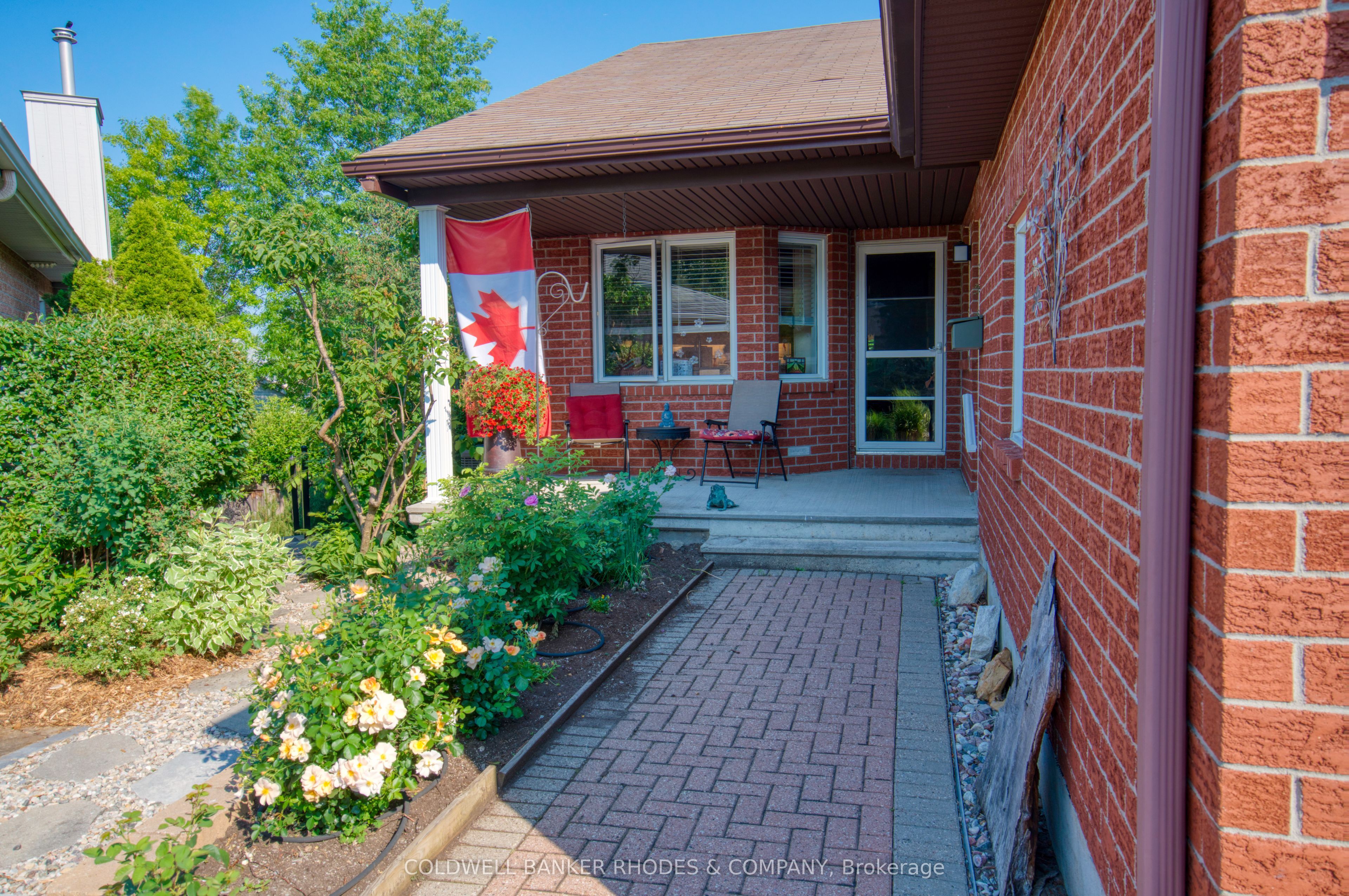 77 Quinterra Court, Hunt Club - Windsor Park Village and Area, ON K1V 1K9 photo 2