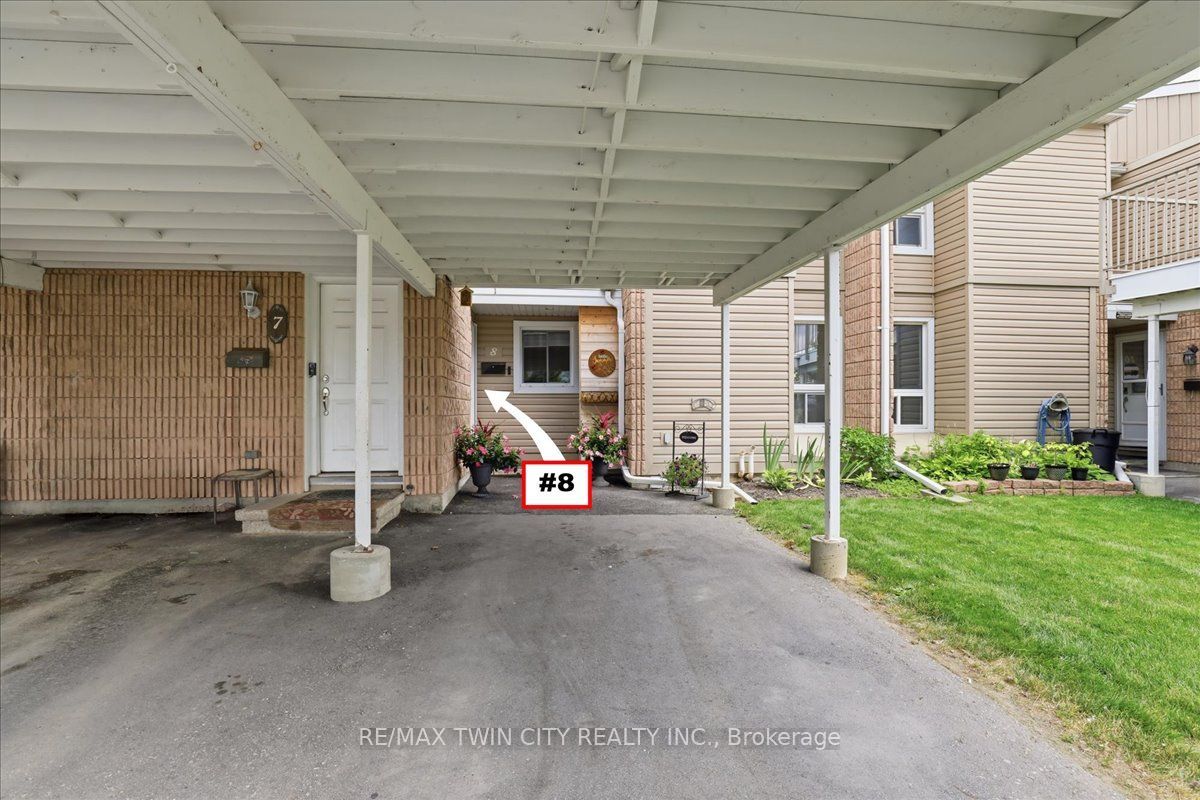 65 GLAMIS Road, Cambridge, ON N1R 6W4 photo 3