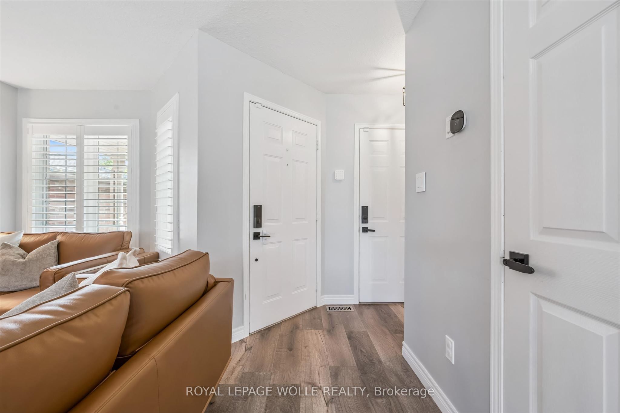 109 Rush Meadow Street, Kitchener, ON N2R 1T3 photo 3