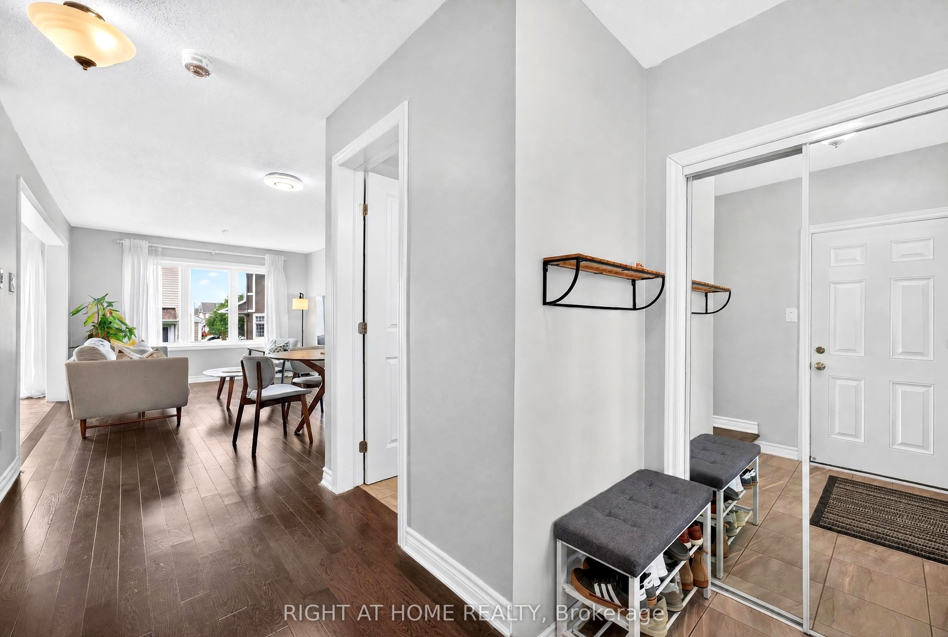116 Conifer Creek Circle, Kanata, ON K2M 0M2 photo 4