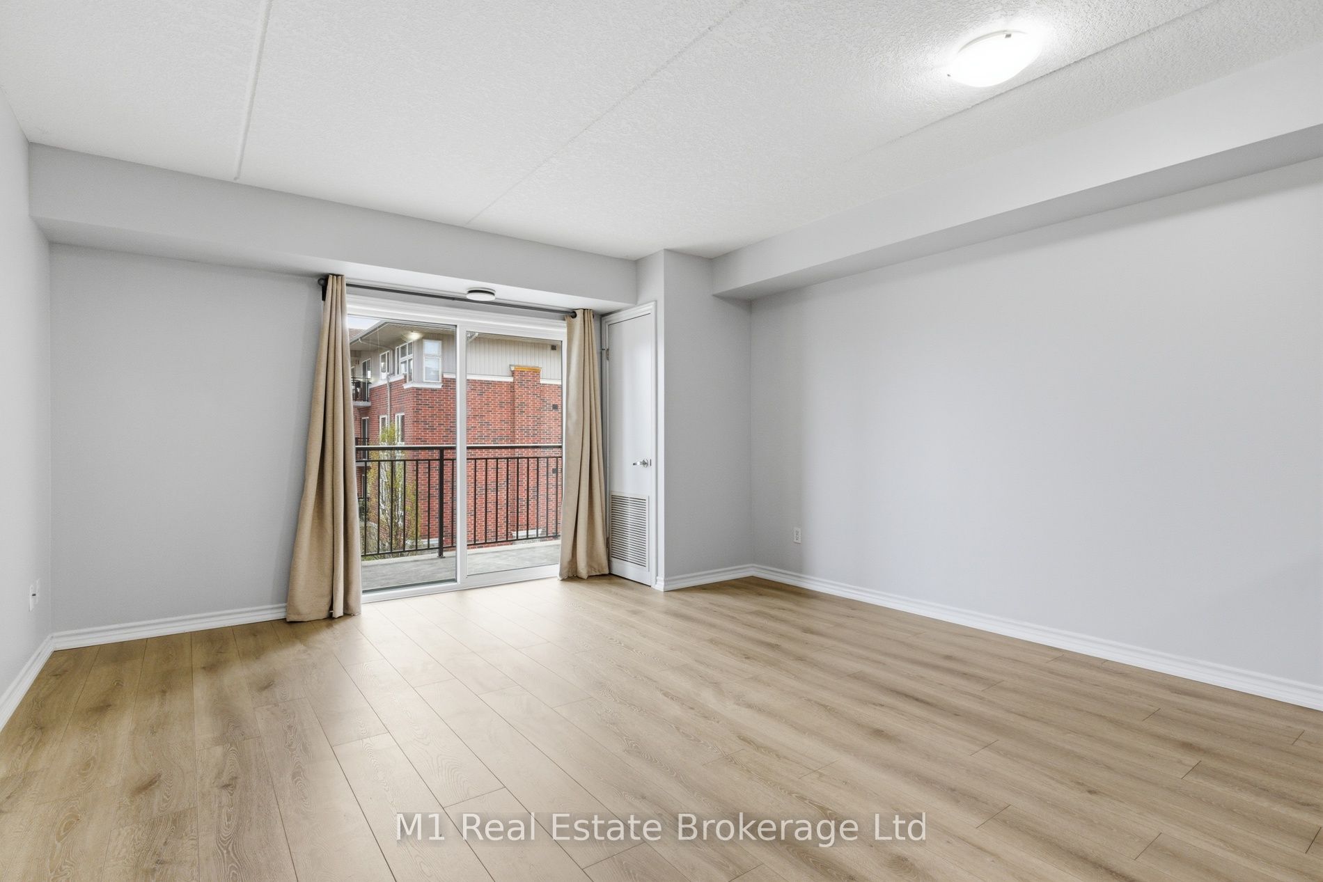 45 Goodwin Drive 311, Guelph, ON N1L 0E9 photo 2