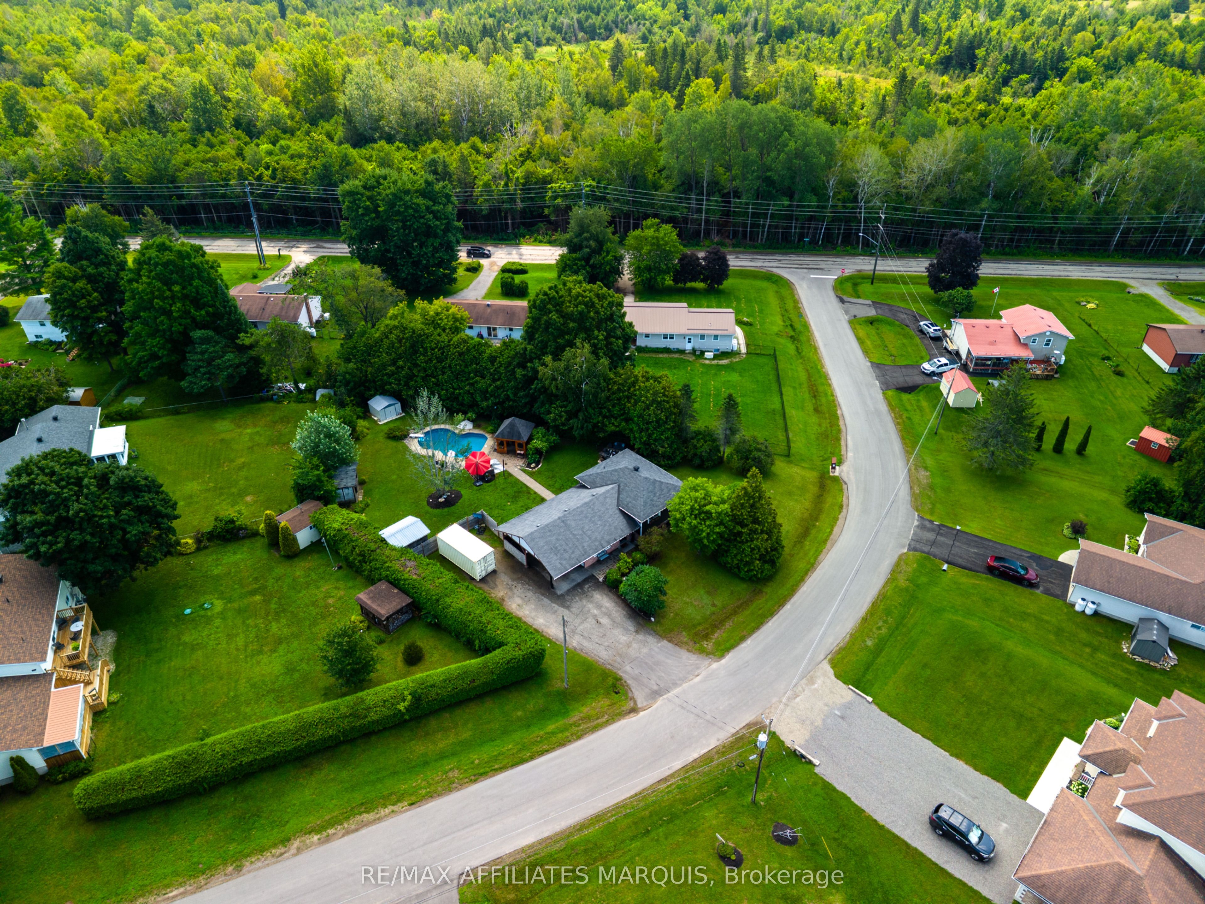3 Sunset Drive, Rideau Lakes, ON K7A 4S5 photo 2