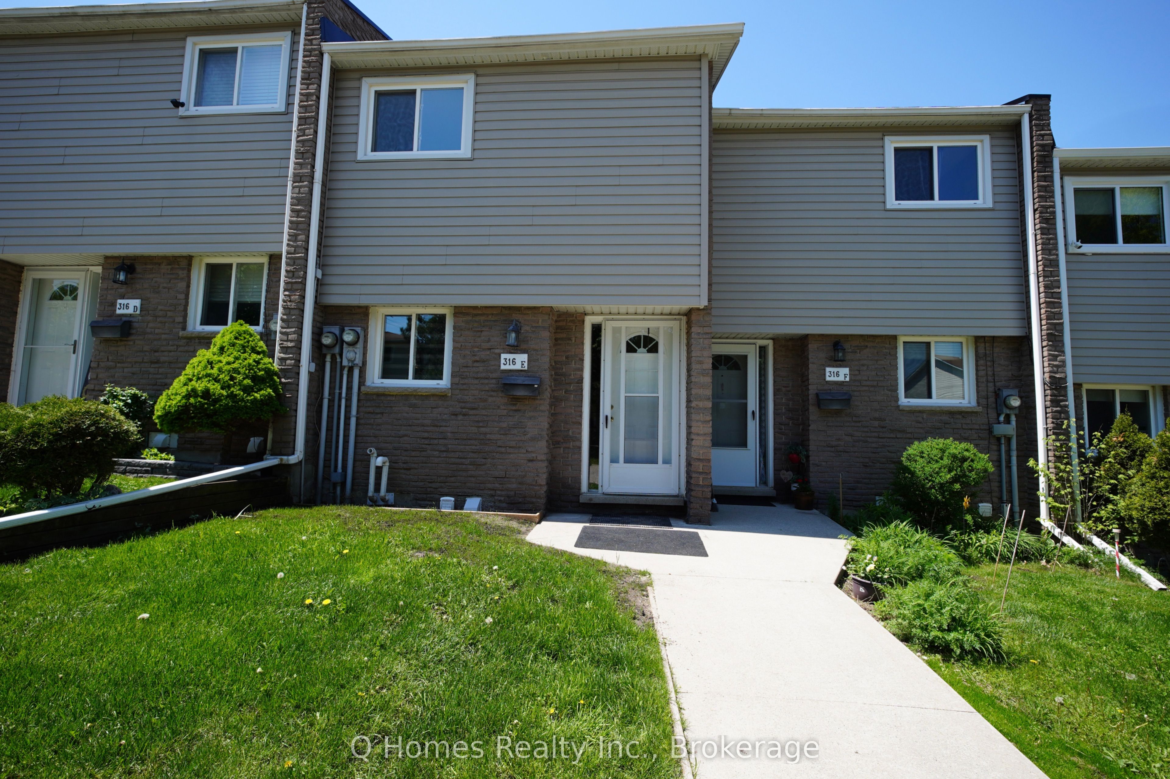 316E Bluevale Street N, Waterloo, ON N2J 4G3 photo 2