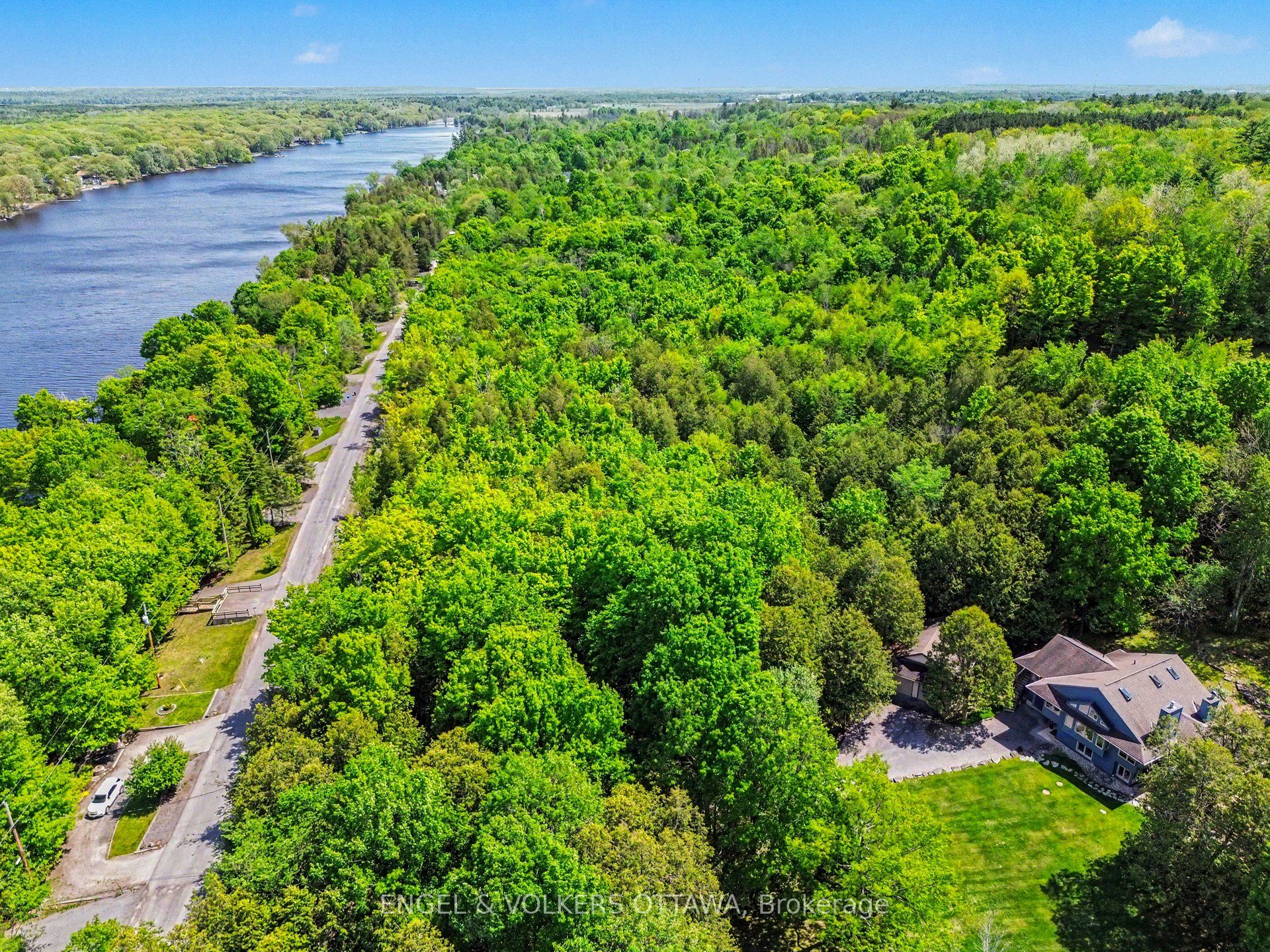 4637 Northwoods Drive, Constance Bay - Dunrobin - Kilmaurs - Woodlawn, ON K0A 3M0 photo 5