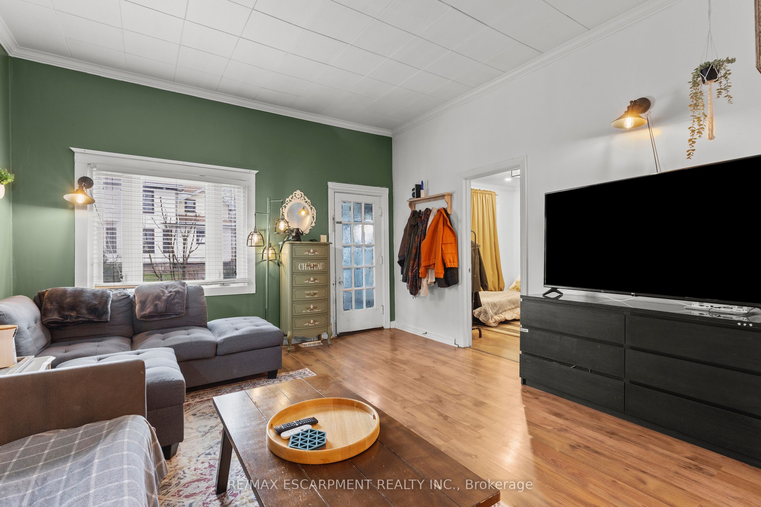 4774 Saint Clair Avenue, Niagara Falls, ON L2E 3T1 photo 3
