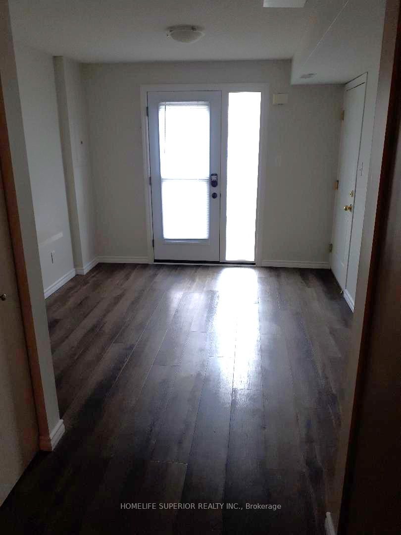 139 Brighton Street 12C, Waterloo, ON N2J 4Z5 photo 3