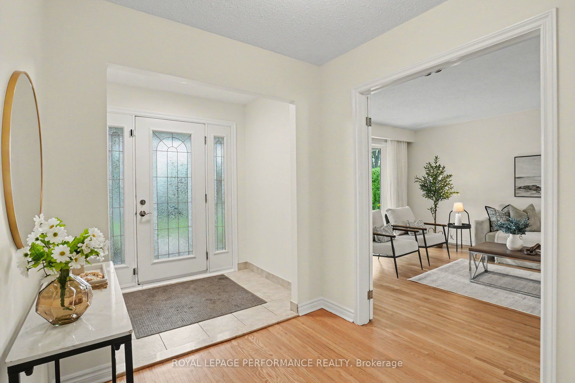 13 Centrepark Drive, Blackburn Hamlet, ON K1B 3C2 photo 5