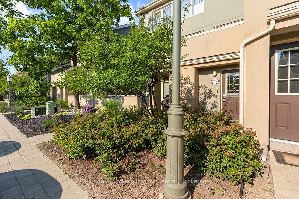 107 Wintergreen Place 212, Blue Mountains, ON L9Y 0P8 photo 5