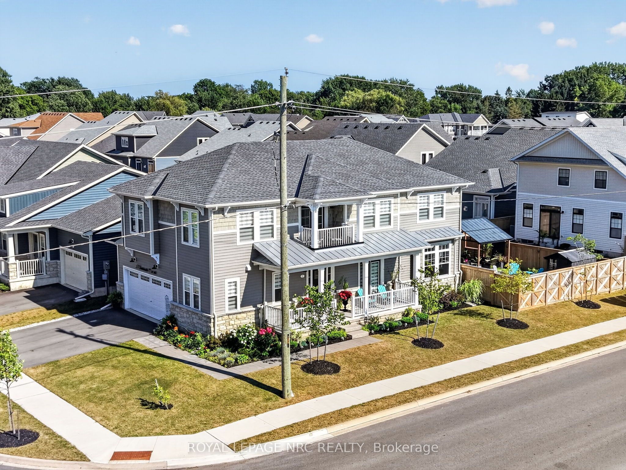 2 Beachwalk Crescent, Fort Erie, ON L0S 1B0 photo 2