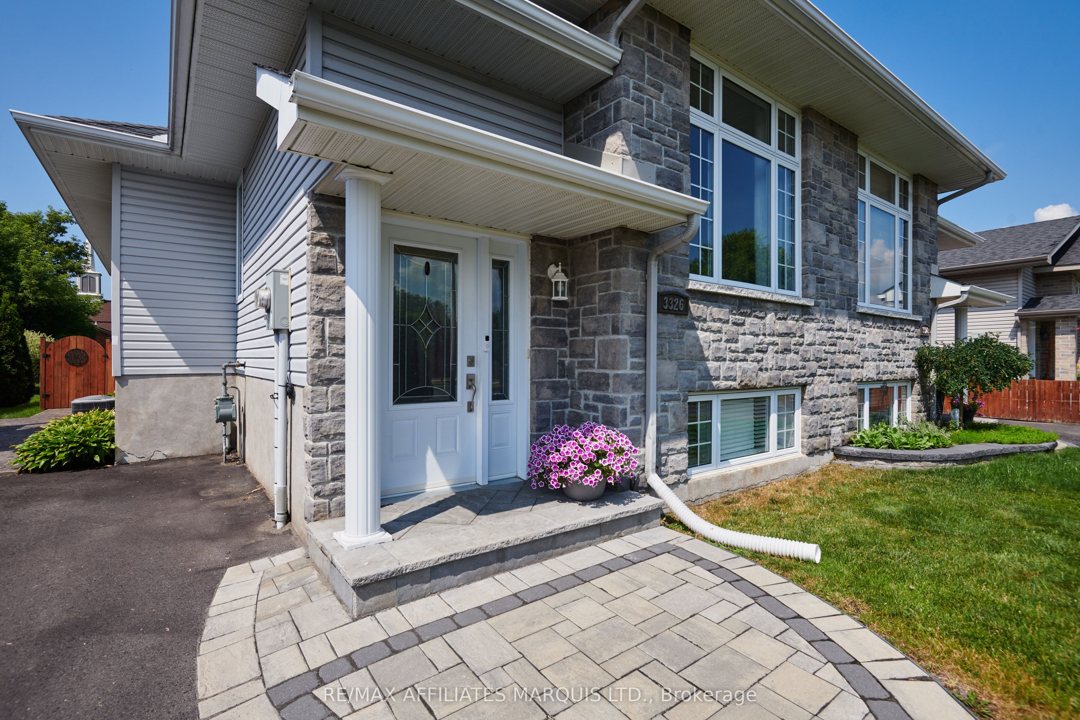 3326 Northdale Drive, Cornwall, ON K6K 0A5 photo 4
