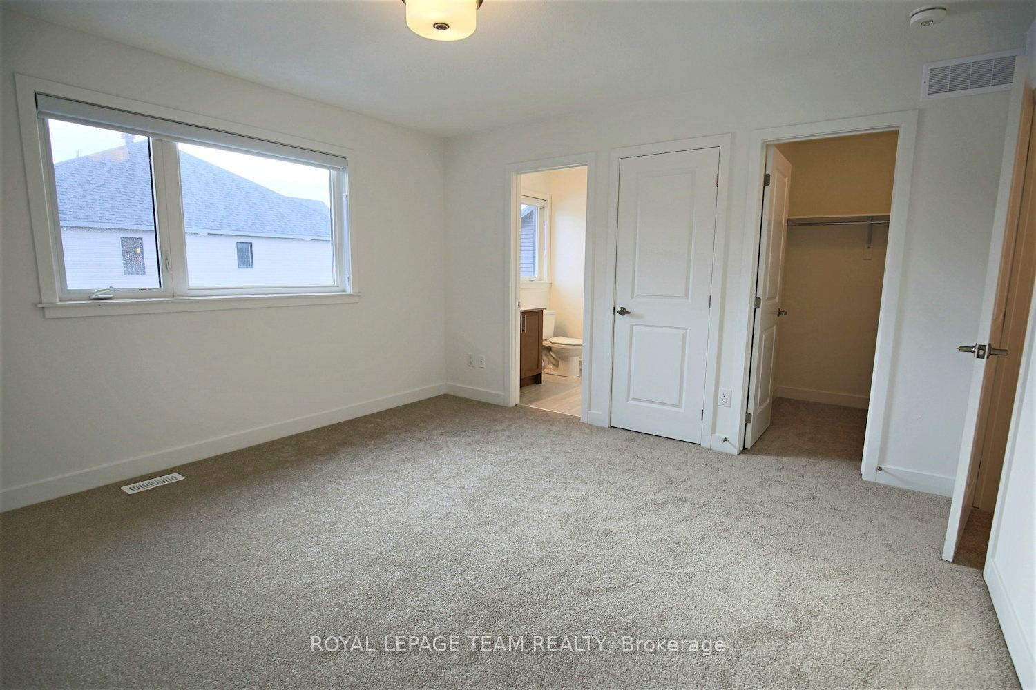 258 Monticello Avenue, Kanata, ON K2S 2S1 photo 4