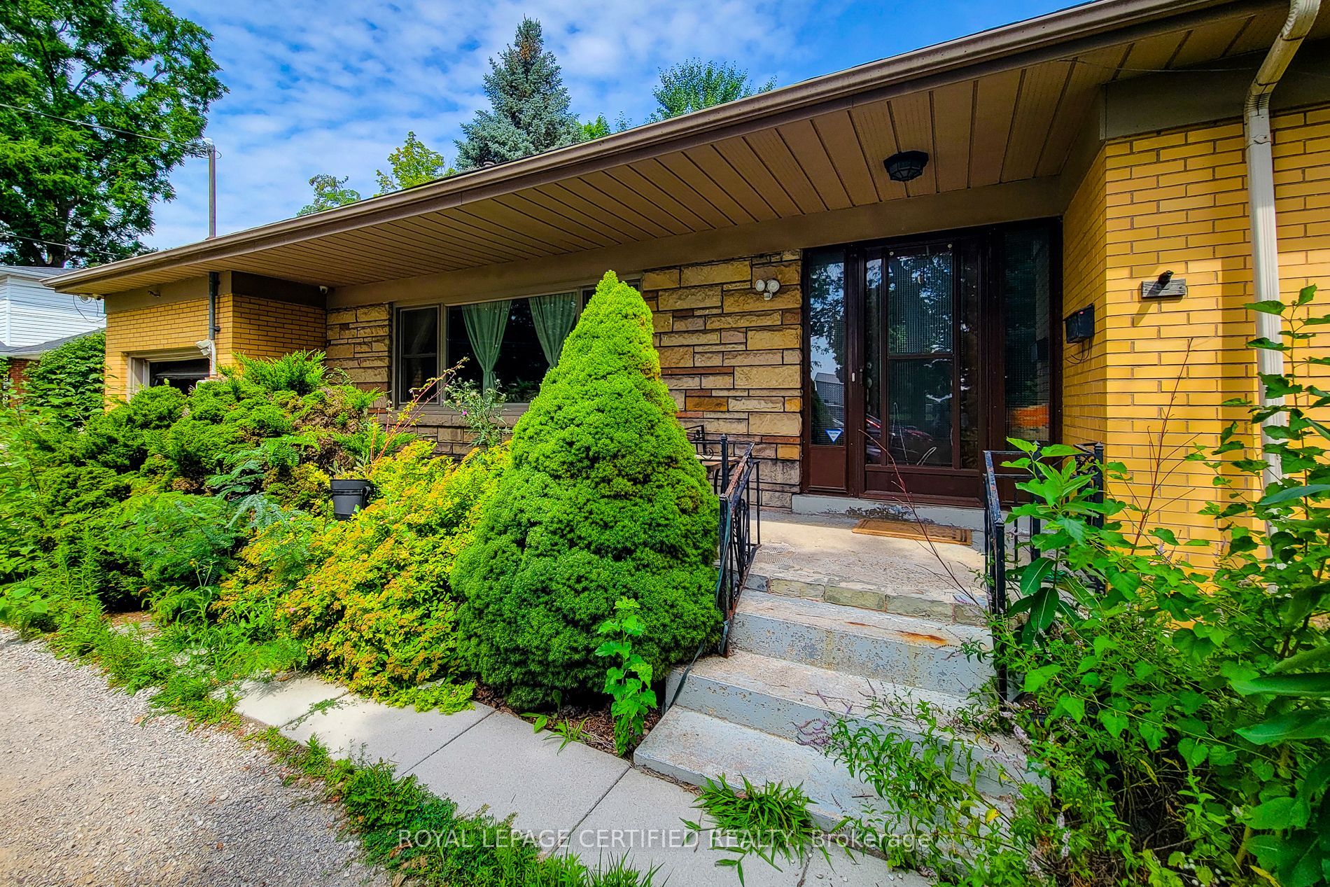 55 Garner Road, Hamilton, ON L9G 2J5 photo 4