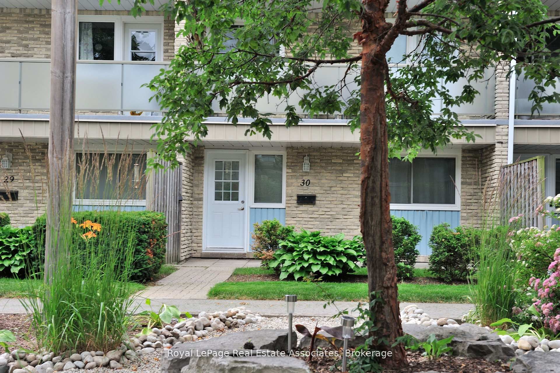35 Breckenridge Drive 30, Kitchener, ON N2B 3H5 photo 4