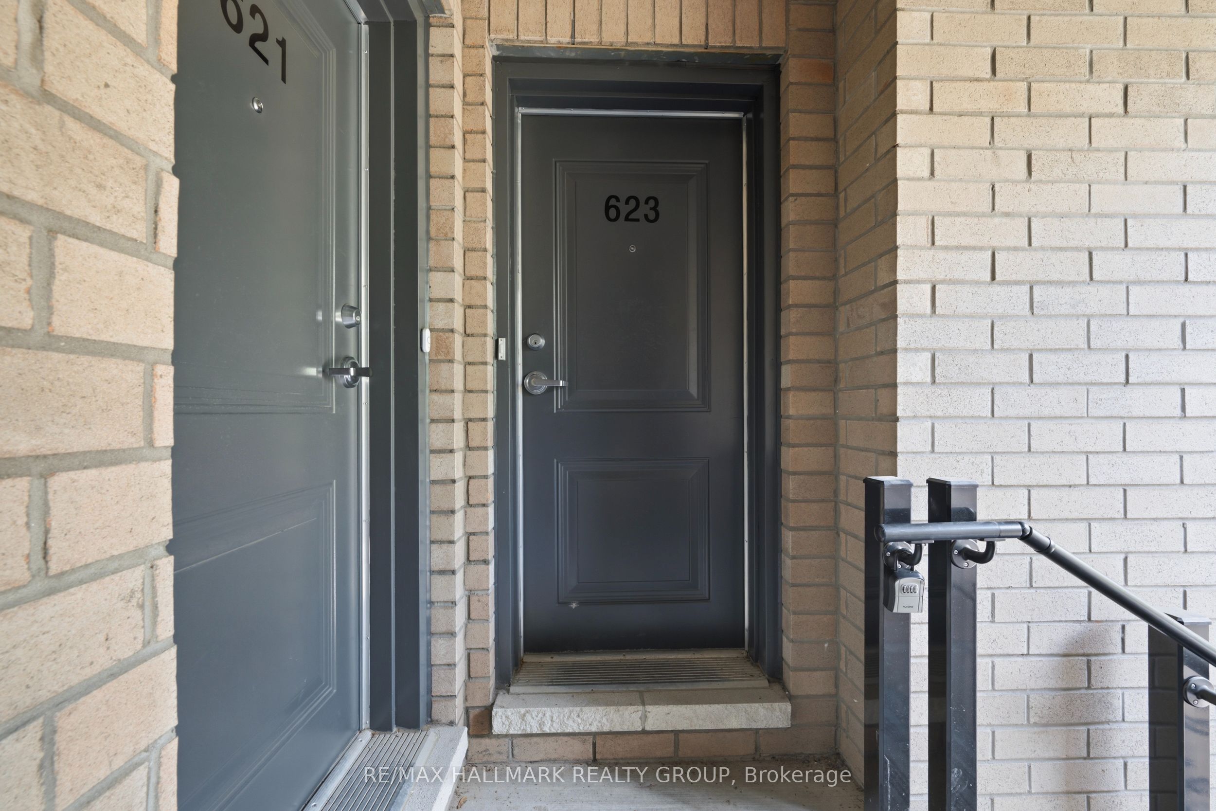 623 SILHOUETTE Private, Barrhaven, ON K2J 7J8 photo 3