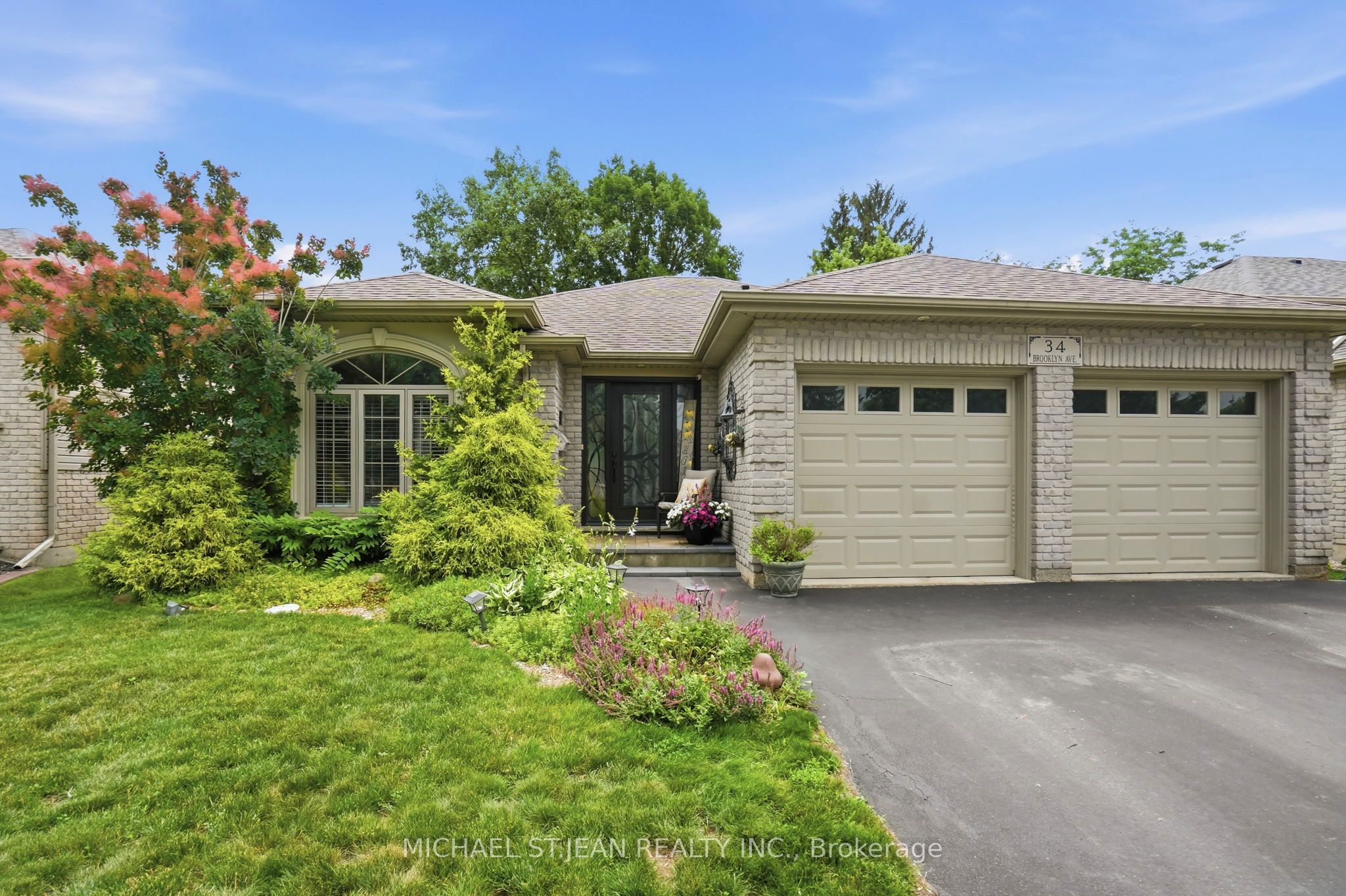 34 Brooklyn Avenue, Brantford, ON N3T 1B4 photo 2