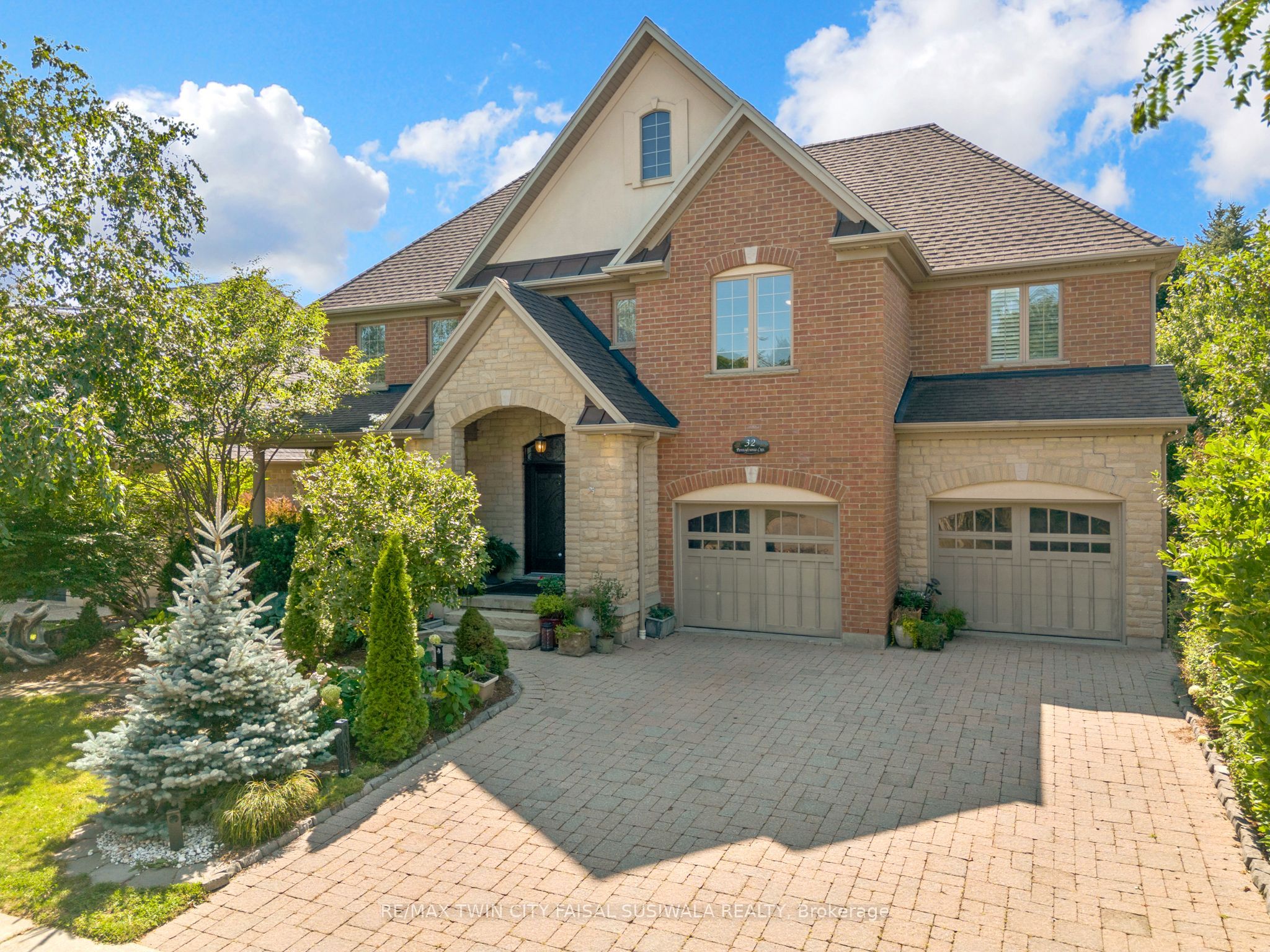 32 Pennsylvania Crescent, Kitchener, ON N2P 2S5