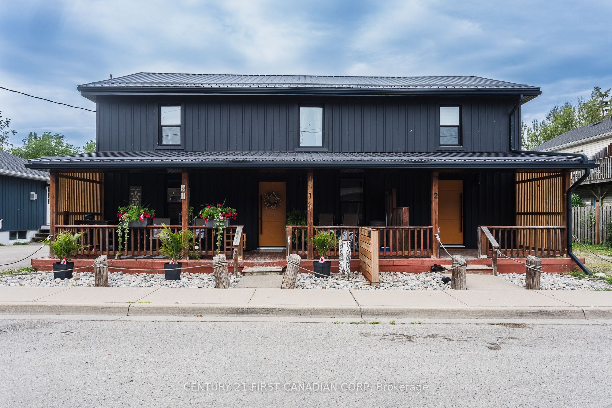 331 Erie Street, Central Elgin, ON N5L 1E3 photo 2