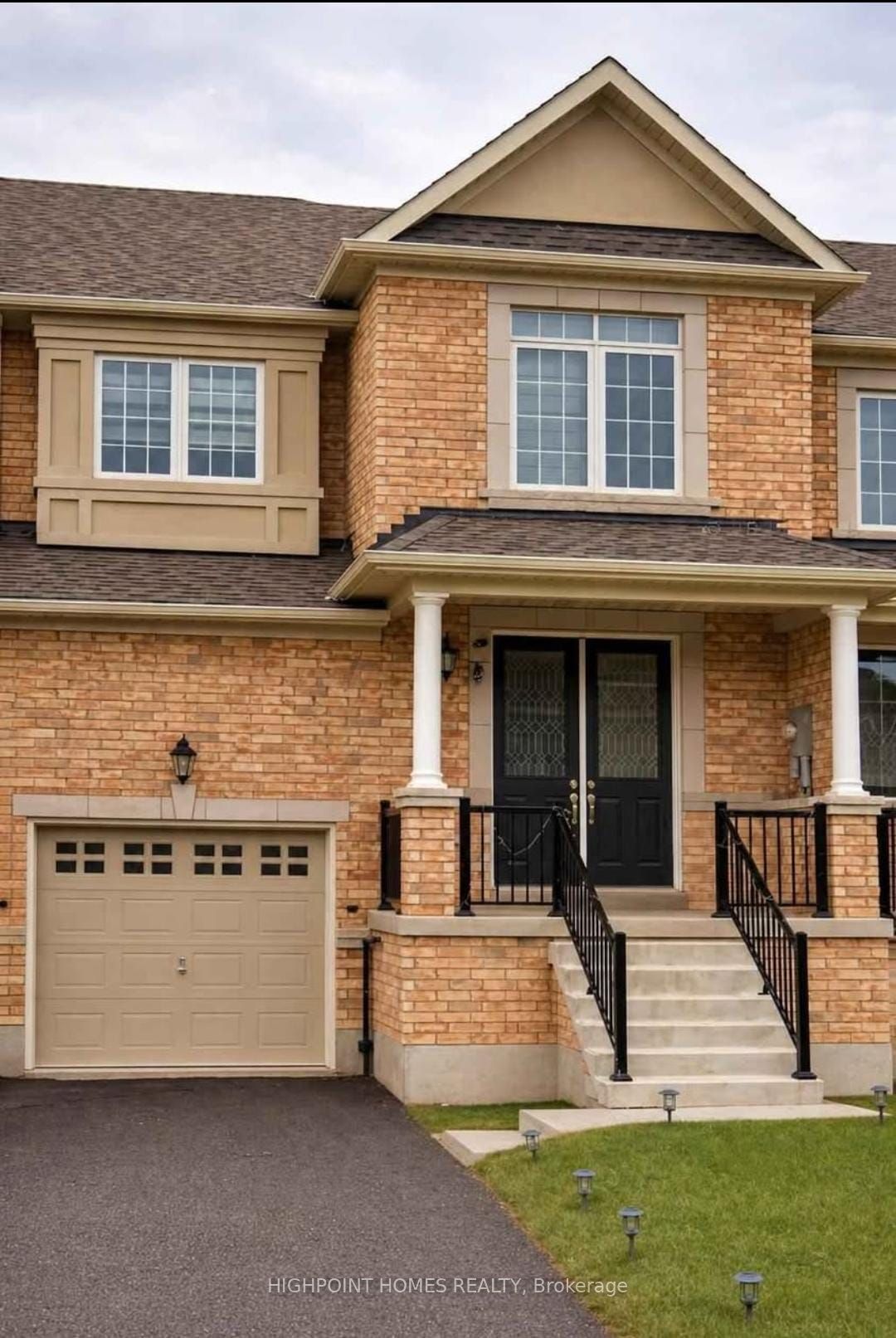 6 Beasley Grove, Hamilton, ON L9K 0J7