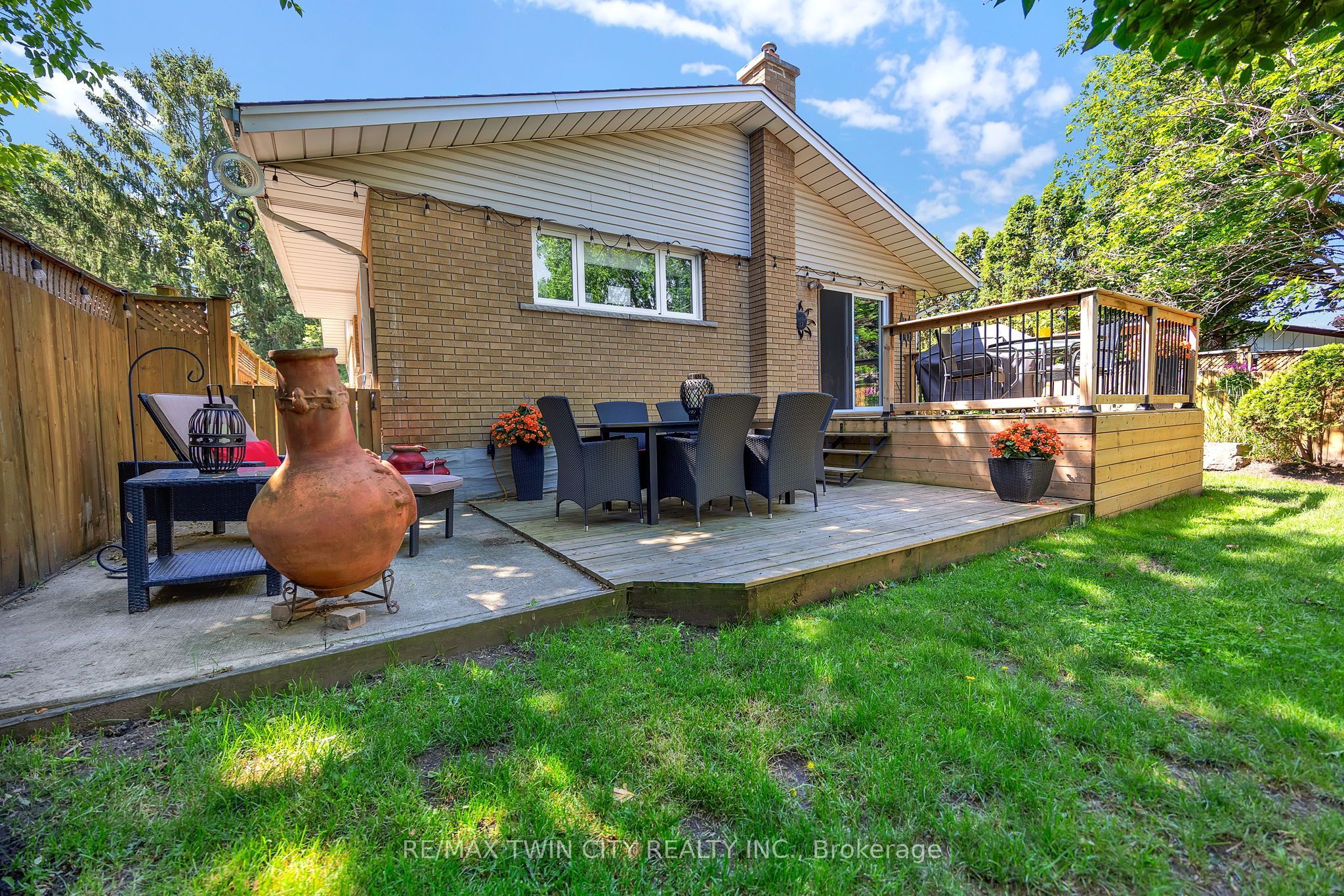 240 Willowdale Avenue, Waterloo, ON N2J 3M1 photo 3