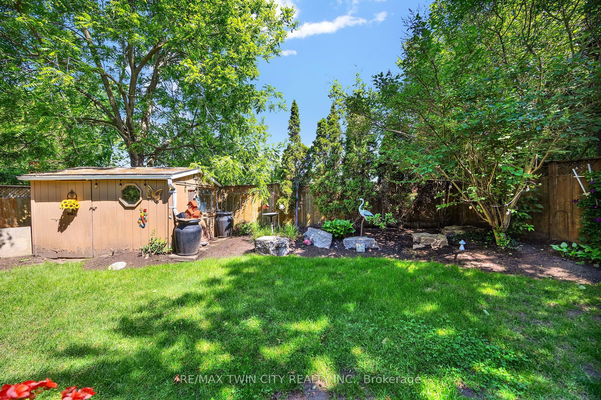 240 Willowdale Avenue, Waterloo, ON N2J 3M1 photo 4