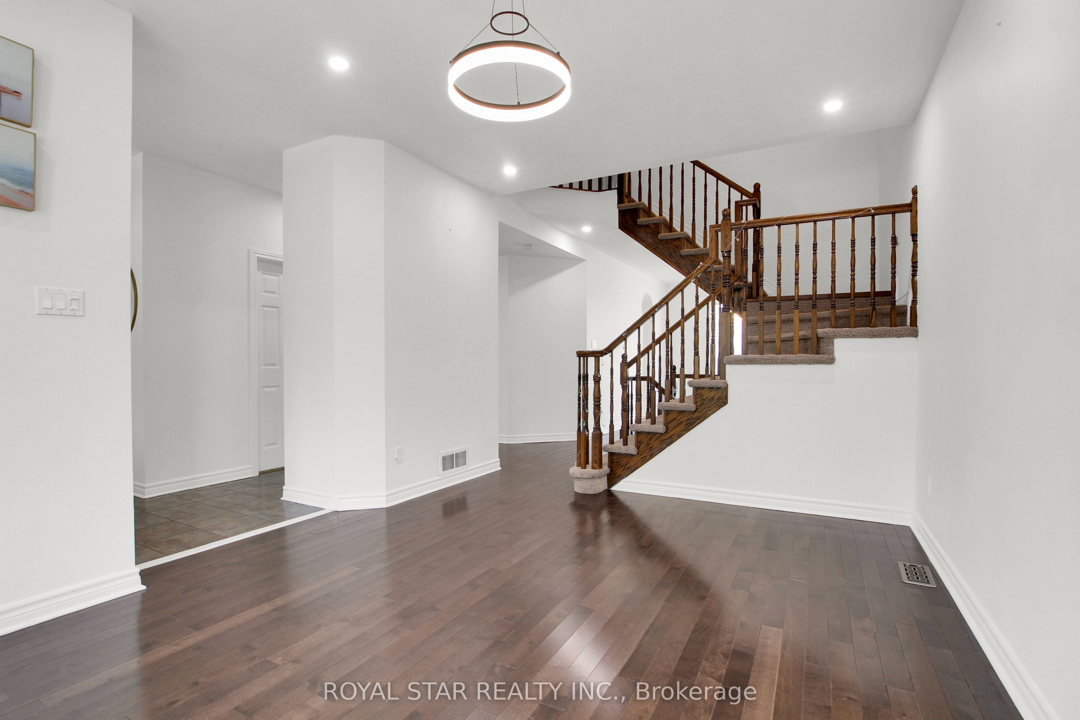 115 Tapestry Drive 1, Barrhaven, ON K2J 0H2 photo 5