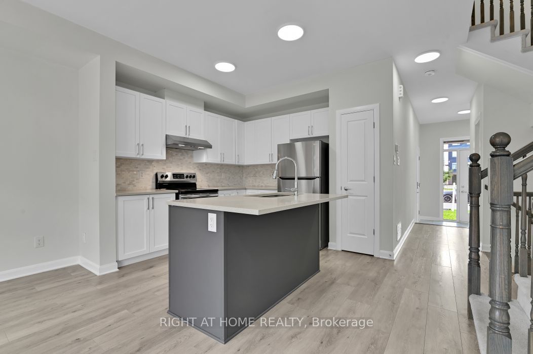 637 Prominence Way, Orleans - Cumberland and Area, ON K4A 5K7 photo 3