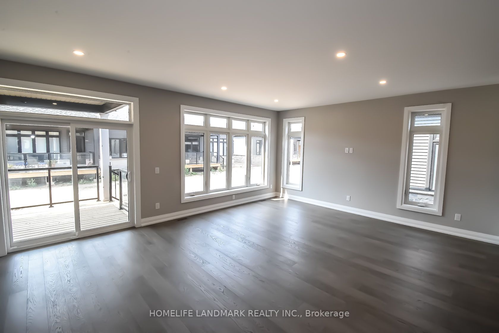 8974 Willoughby Drive Unit 23, Niagara Falls, ON L2G 0Y7 photo 5