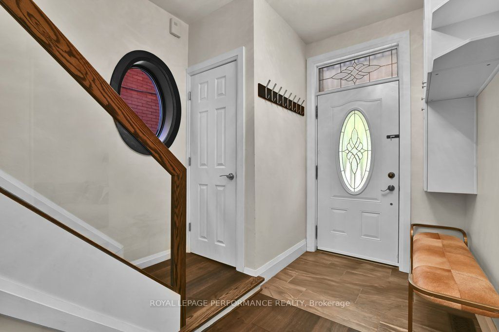 168 Stewart Street W, Lower Town - Sandy Hill, ON K1N 6J9 photo 4