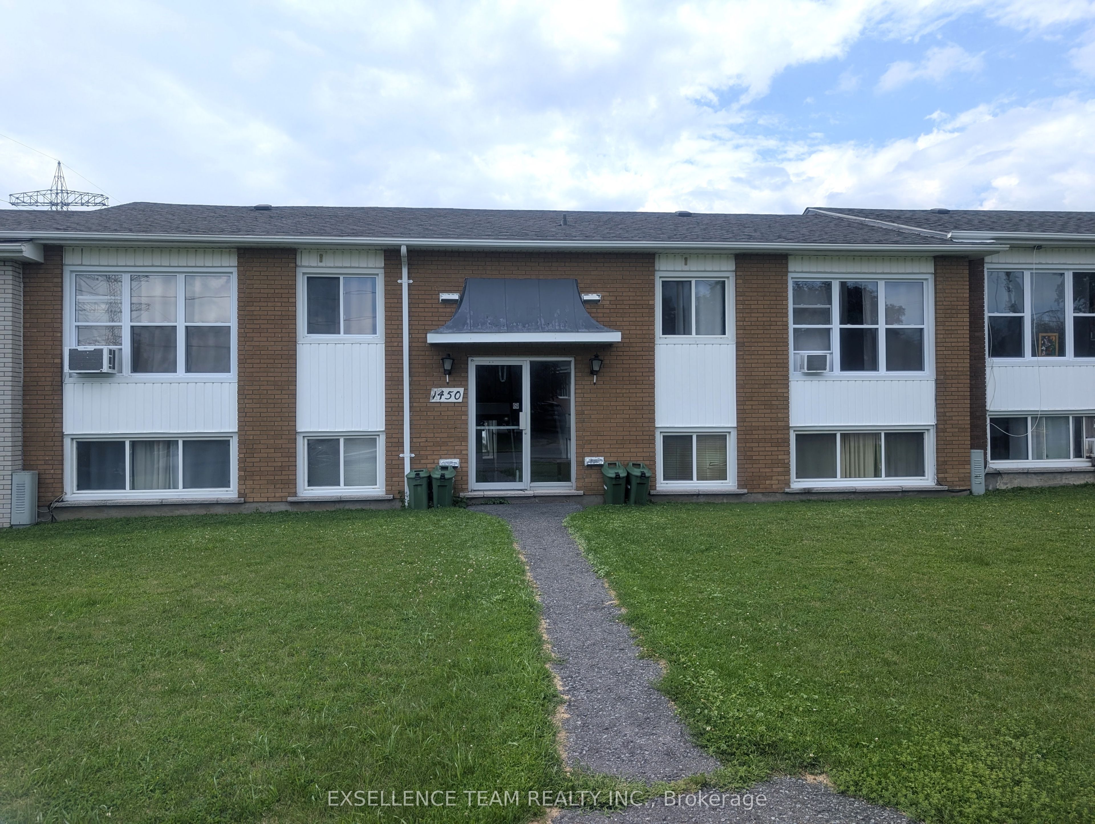 1450 St Michel Avenue, Cornwall, ON K6H 3M8