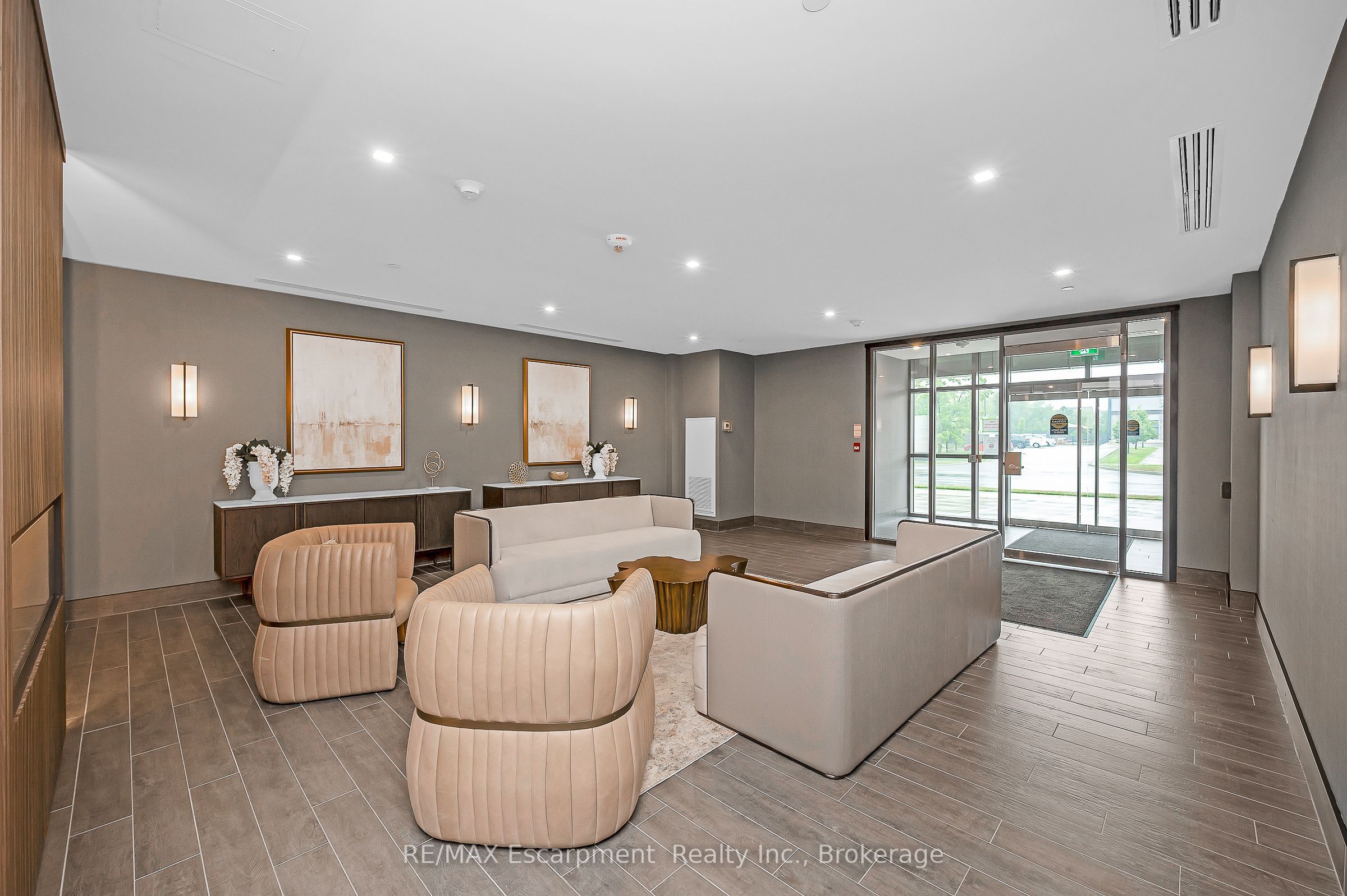 470 Dundas Street E 309, Hamilton, ON L8B 2A6 photo 4
