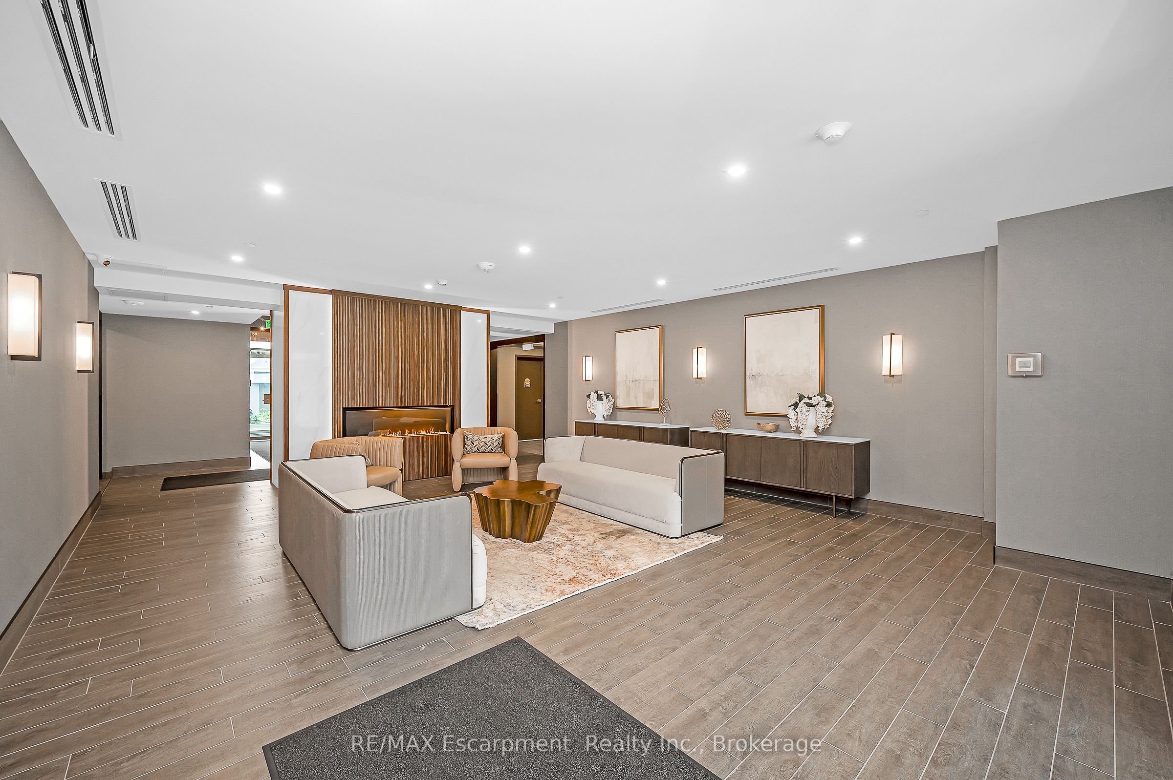 470 Dundas Street E 309, Hamilton, ON L8B 2A6 photo 5