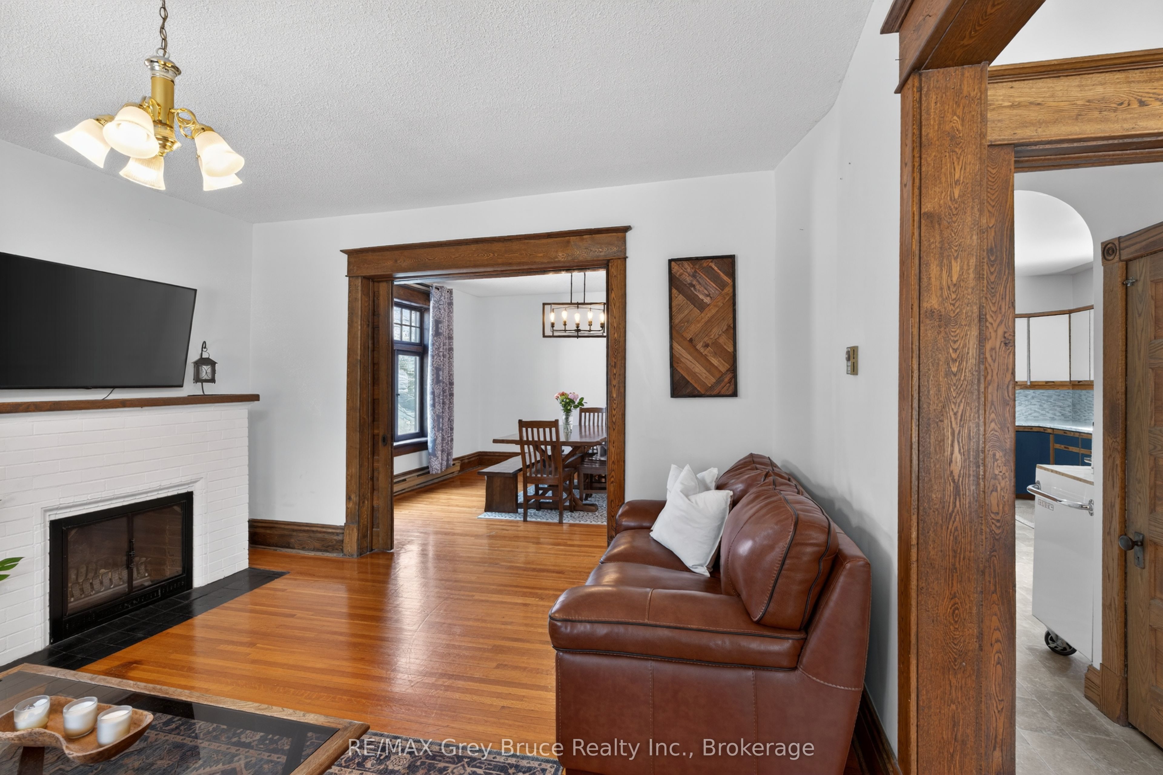 131 2ND SW Avenue S, Arran-Elderslie, ON N0G 1L0 photo 4
