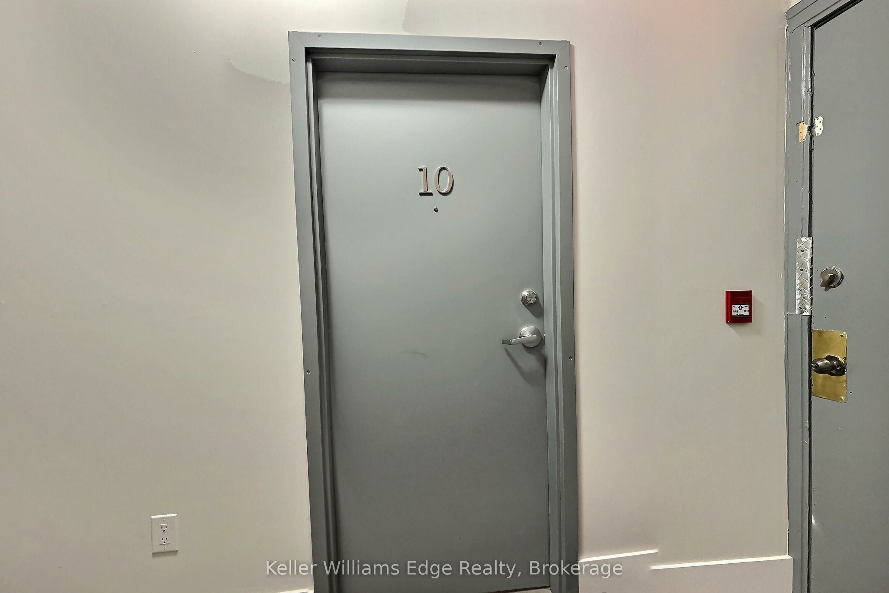 8 Tisdale Street S 10, Hamilton, ON L8N 2V9 photo 4