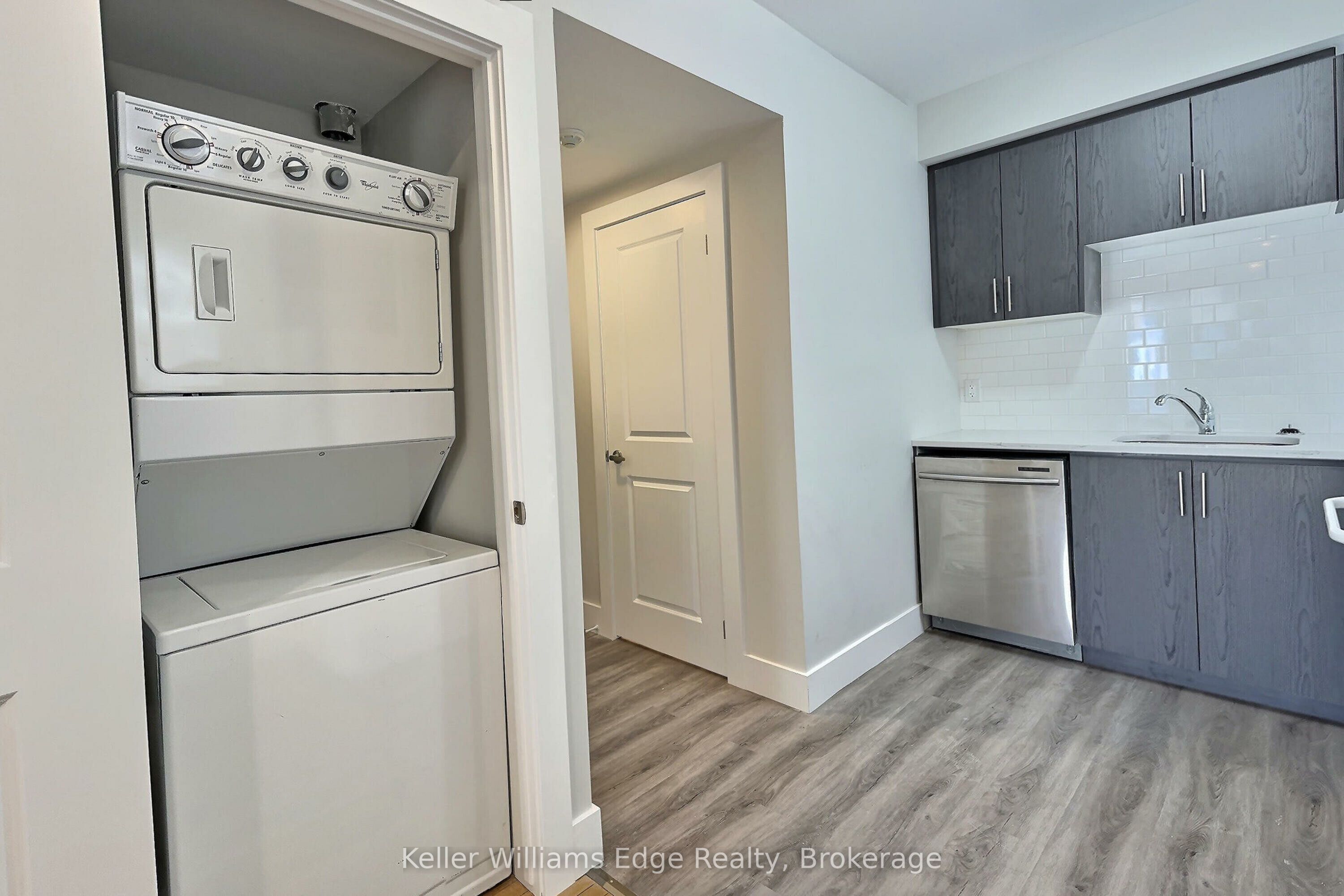 8 Tisdale Street S 10, Hamilton, ON L8N 2V9 photo 5