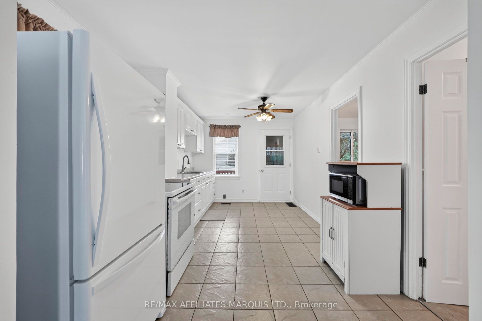 331 Carleton Street, Cornwall, ON K6H 4X6 photo 3