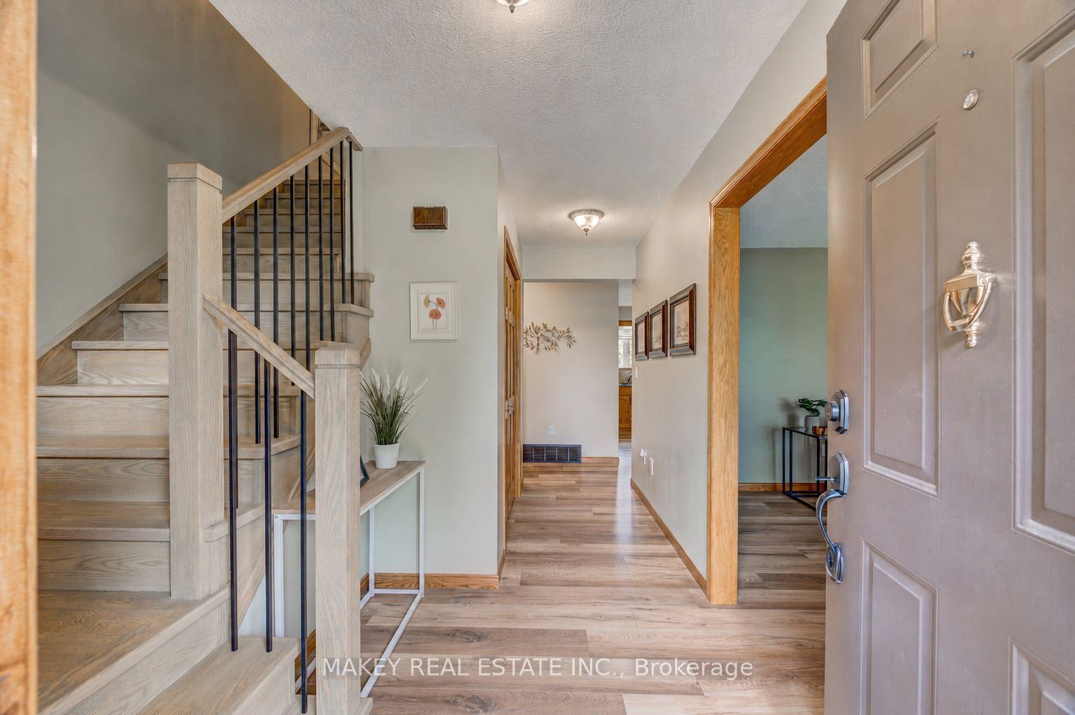 671 Main Street S, Norwich, ON N0J 1C0 photo 4