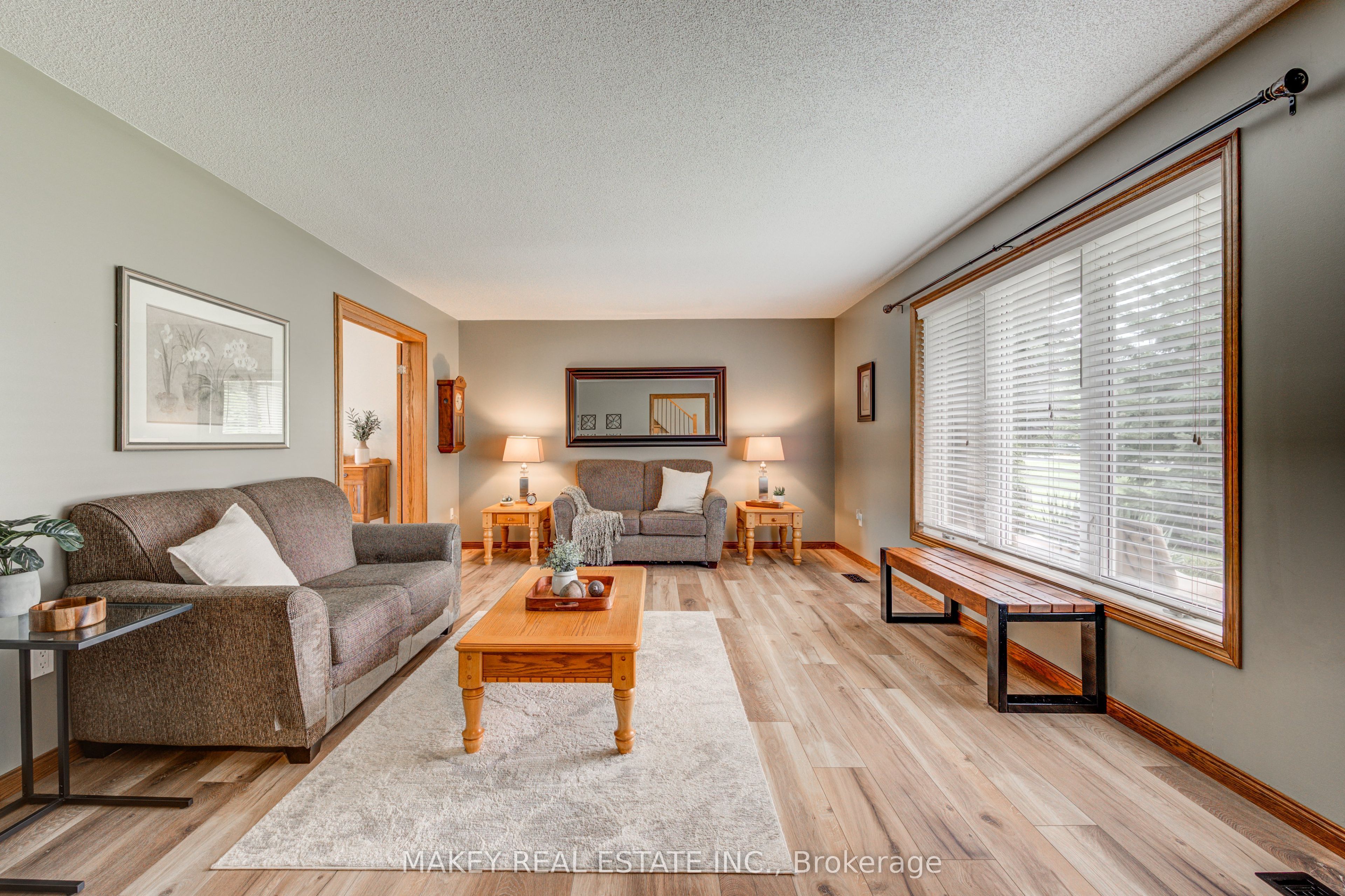 671 Main Street S, Norwich, ON N0J 1C0 photo 5