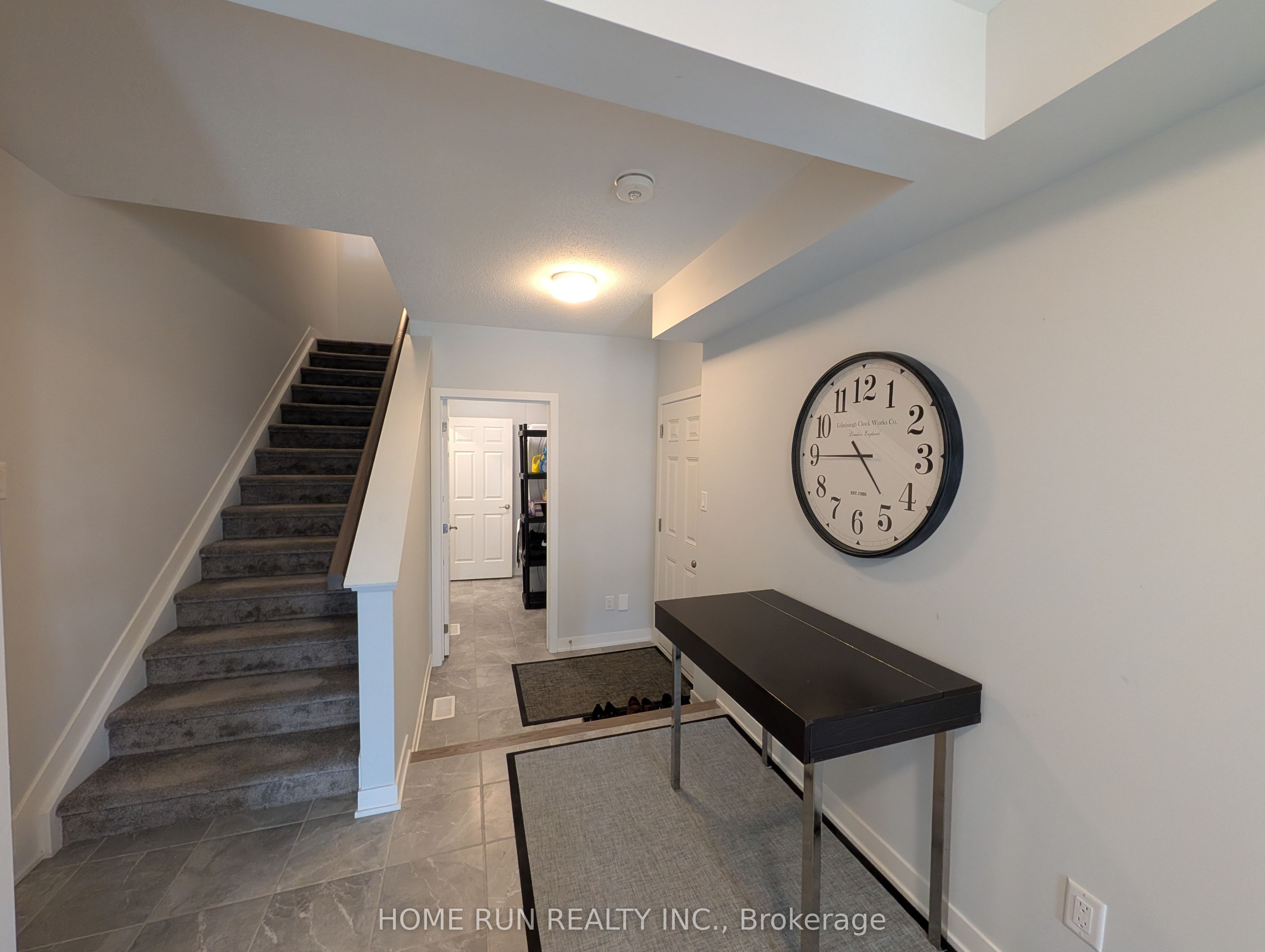 312 Parallax Private, Barrhaven, ON K2J 7B3 photo 3
