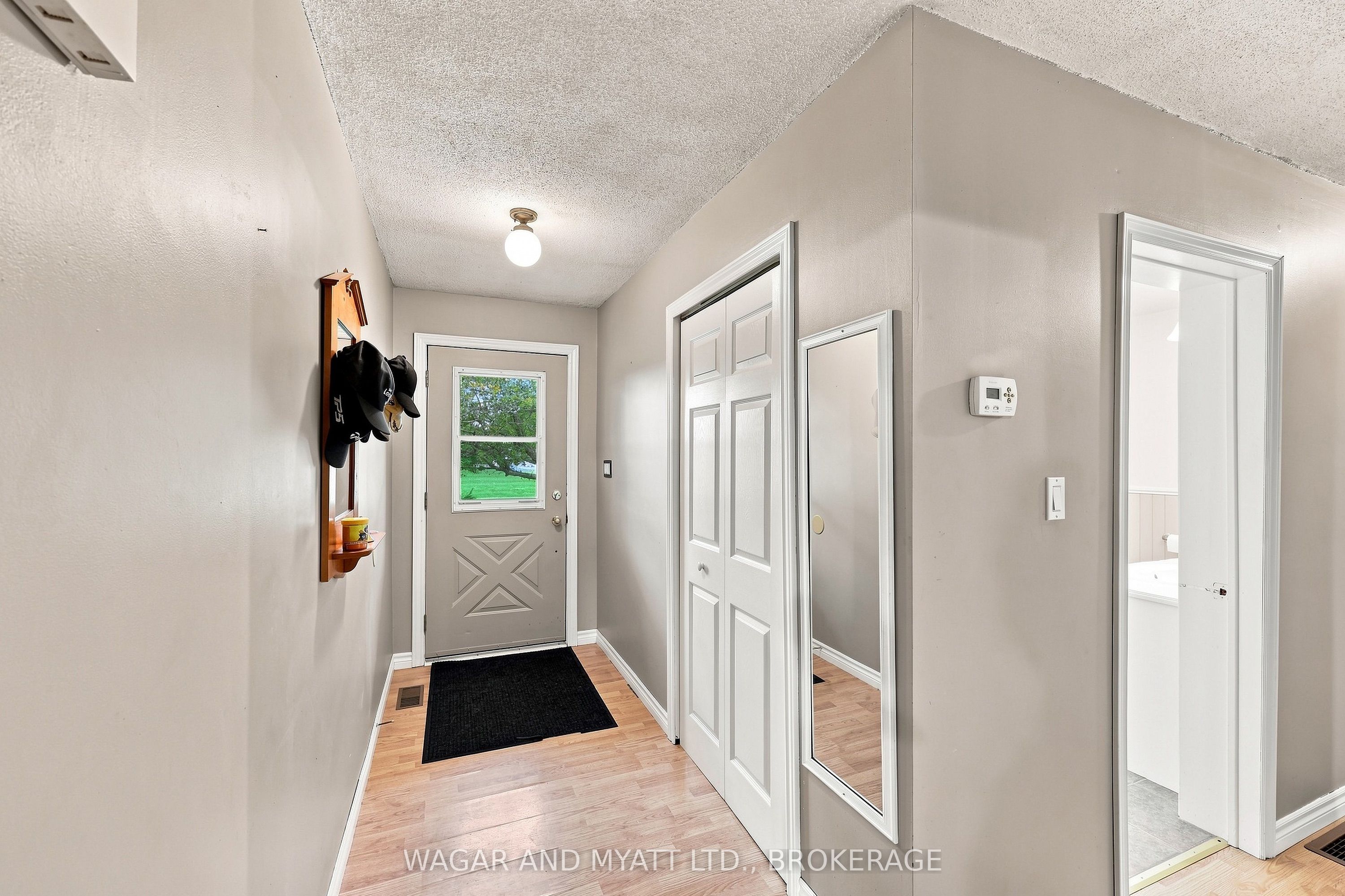7414 2 Highway, Tyendinaga, ON K0K 2N0 photo 3