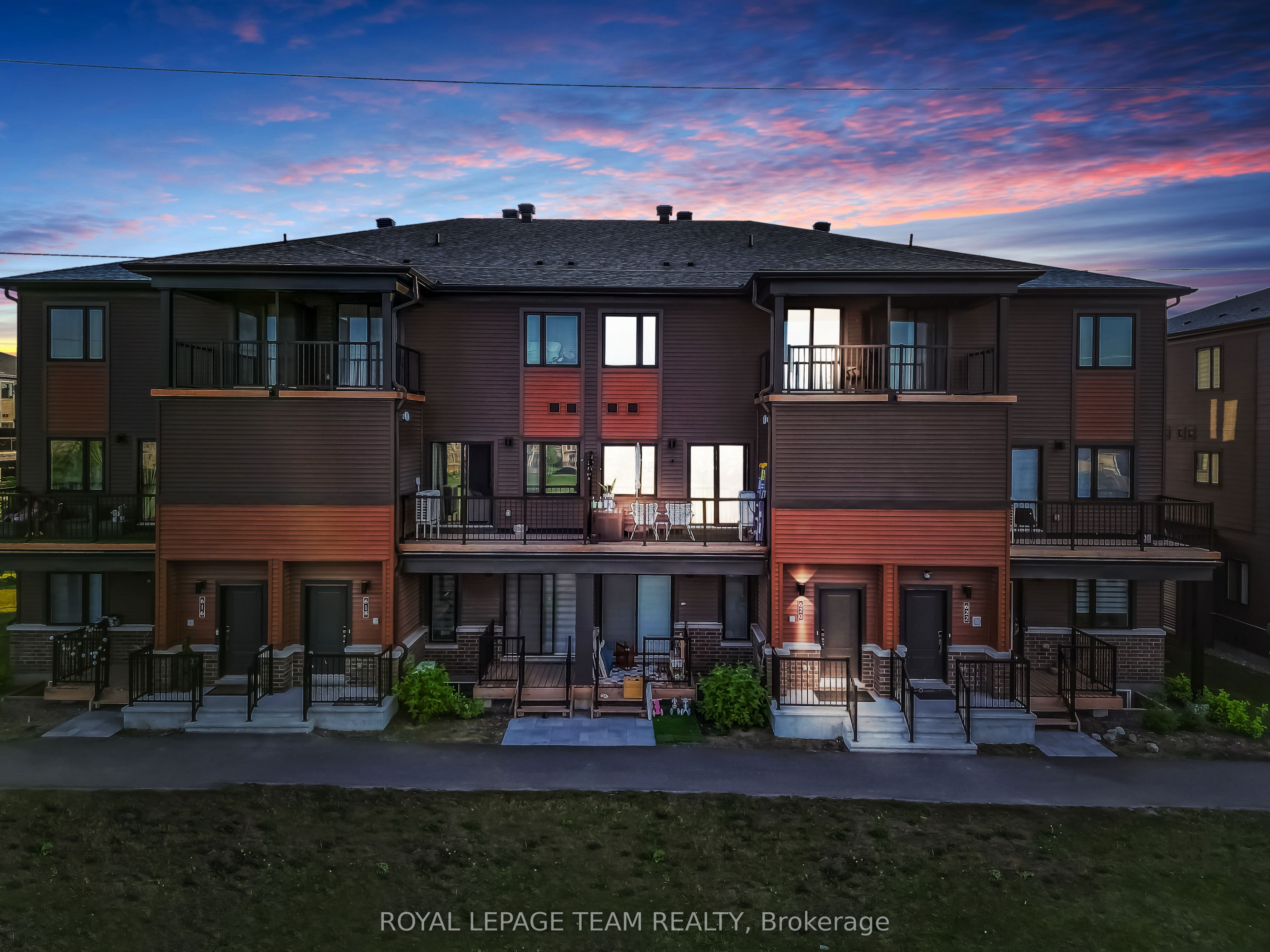 620 Parnian Private, Barrhaven, ON K2J 7K6 photo 2