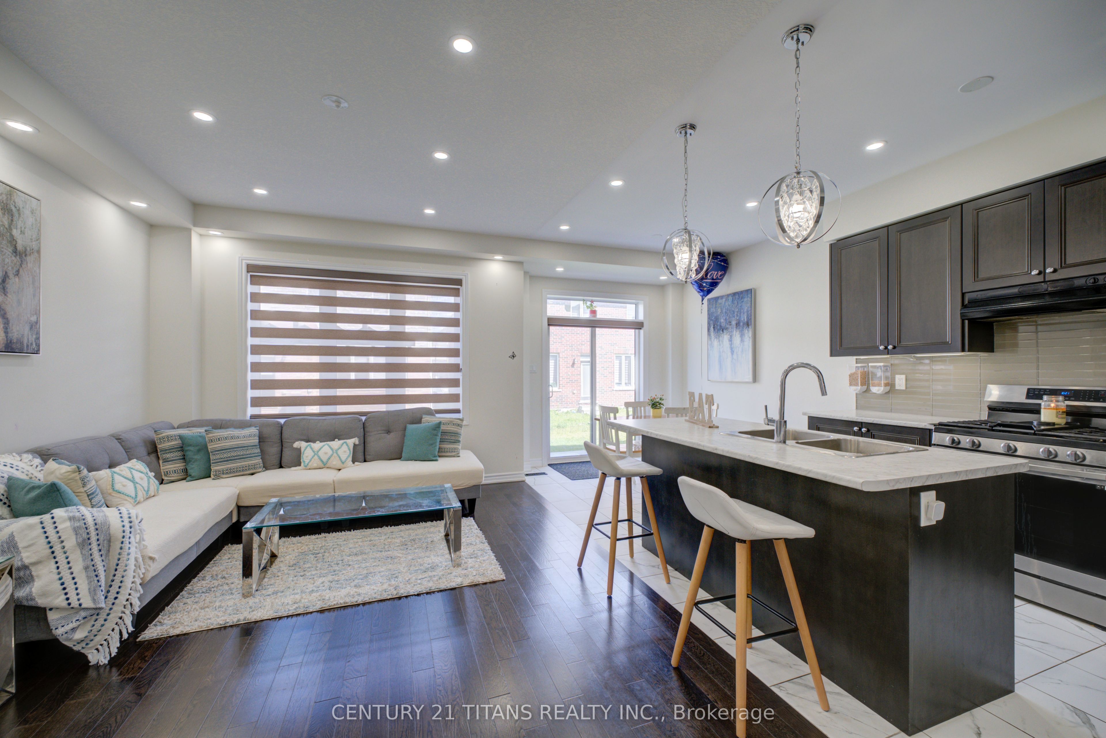 12 Mclaren Avenue, Brantford, ON N3T 0T3 photo 4