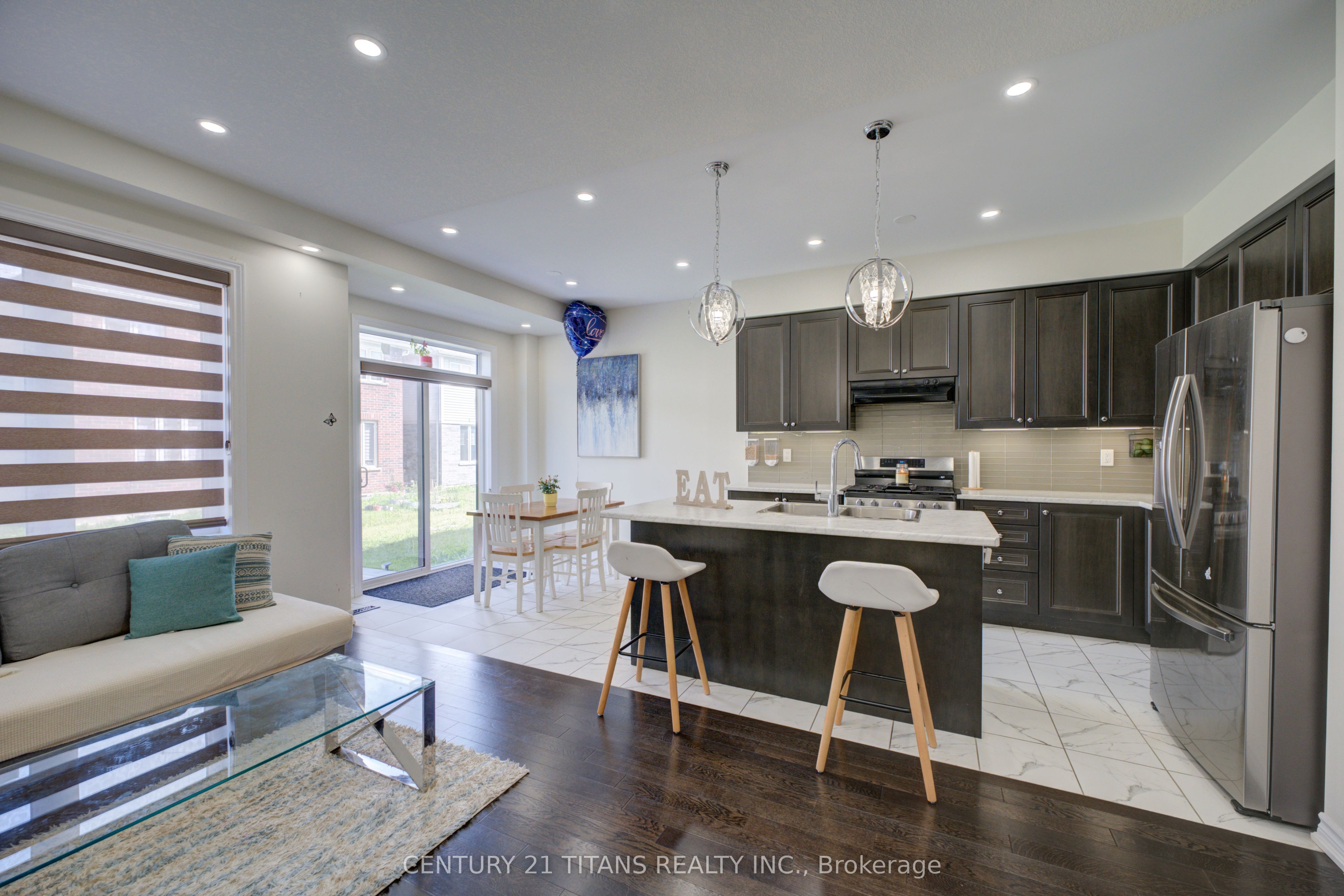 12 Mclaren Avenue, Brantford, ON N3T 0T3 photo 5