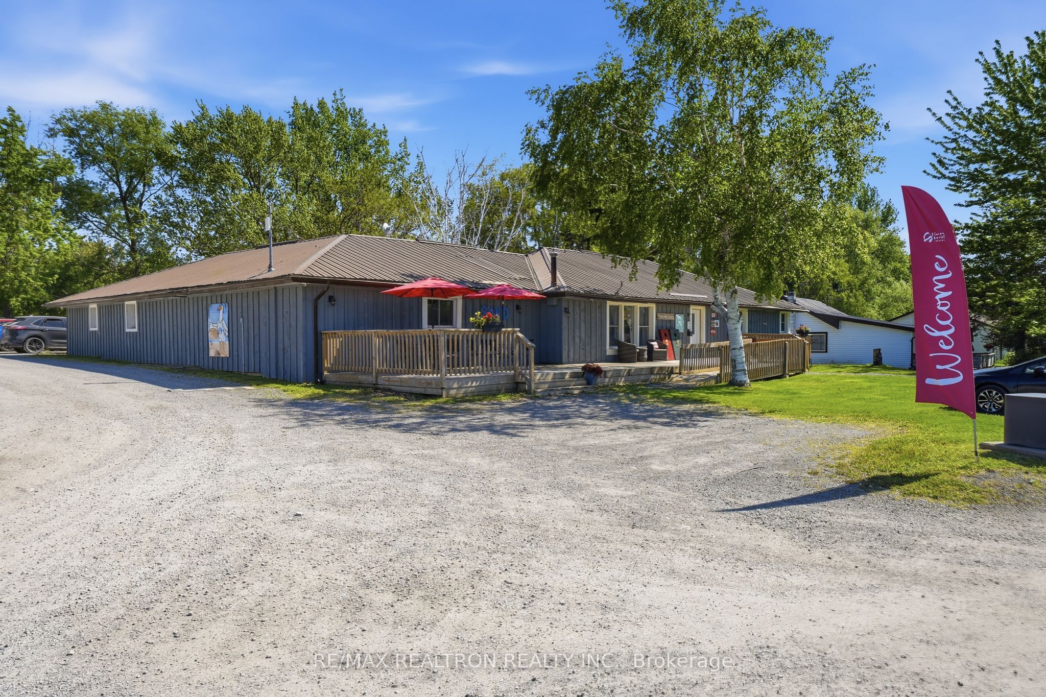 486 County Rd 18 Road, Prince Edward County, ON K0K 1P0 photo 2