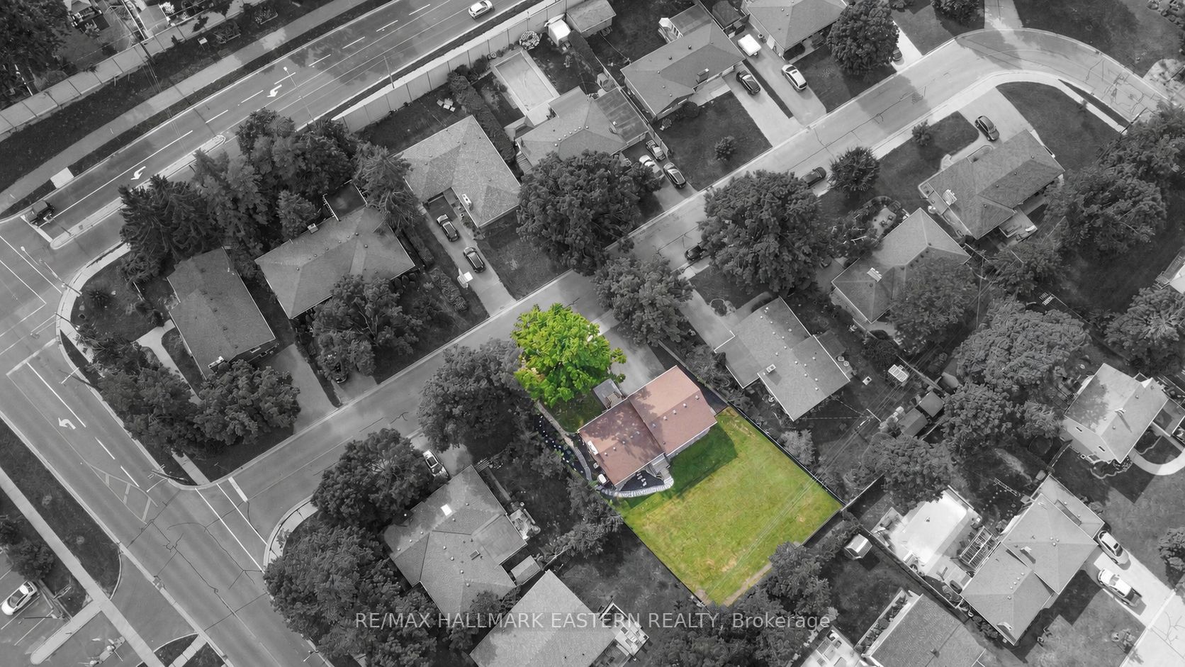 780 Hopkins Avenue, Peterborough, ON K9J 4Y8 photo 4