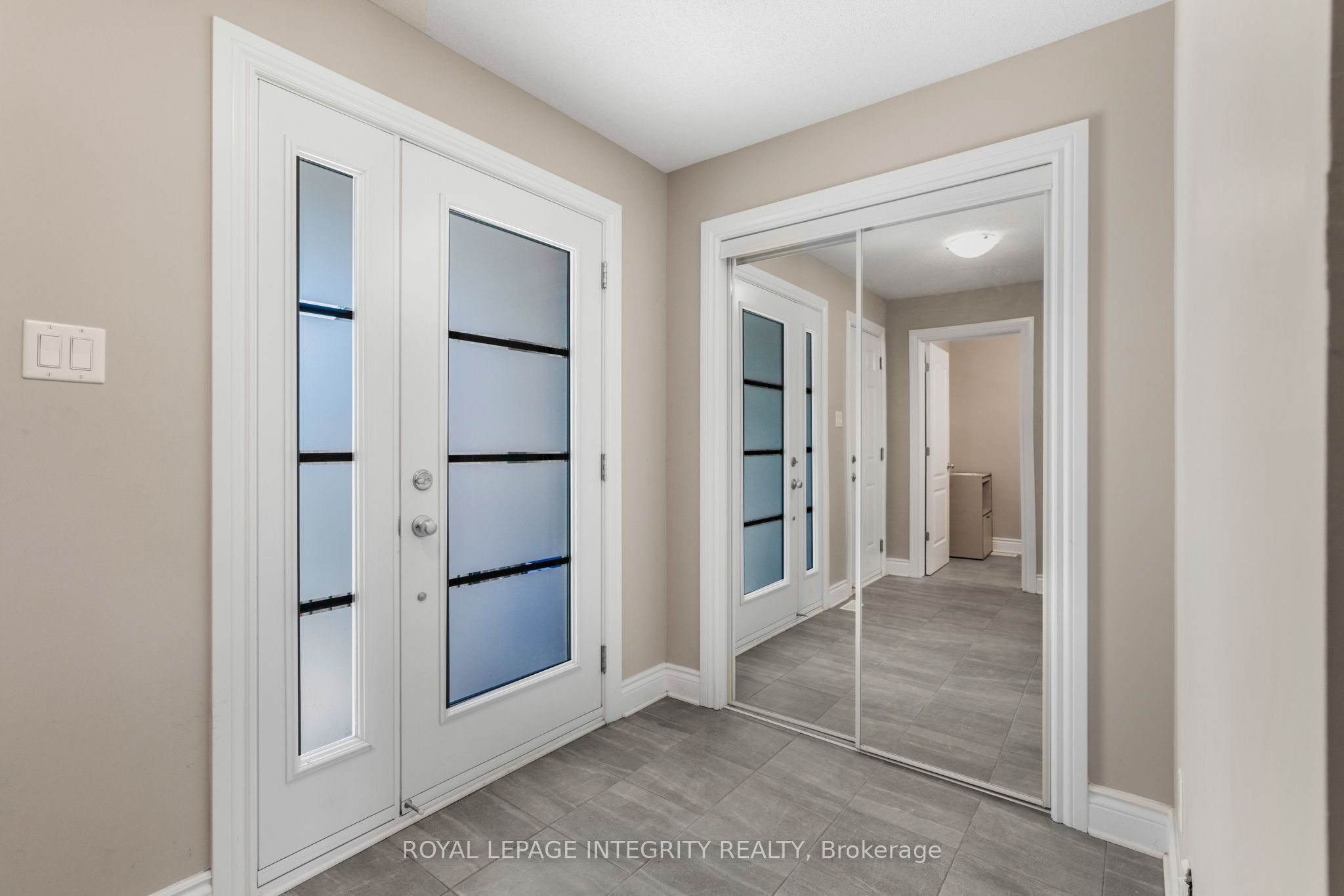 1132 Docteur Corbeil Boulevard, Clarence-Rockland, ON K4K 0G9 photo 3